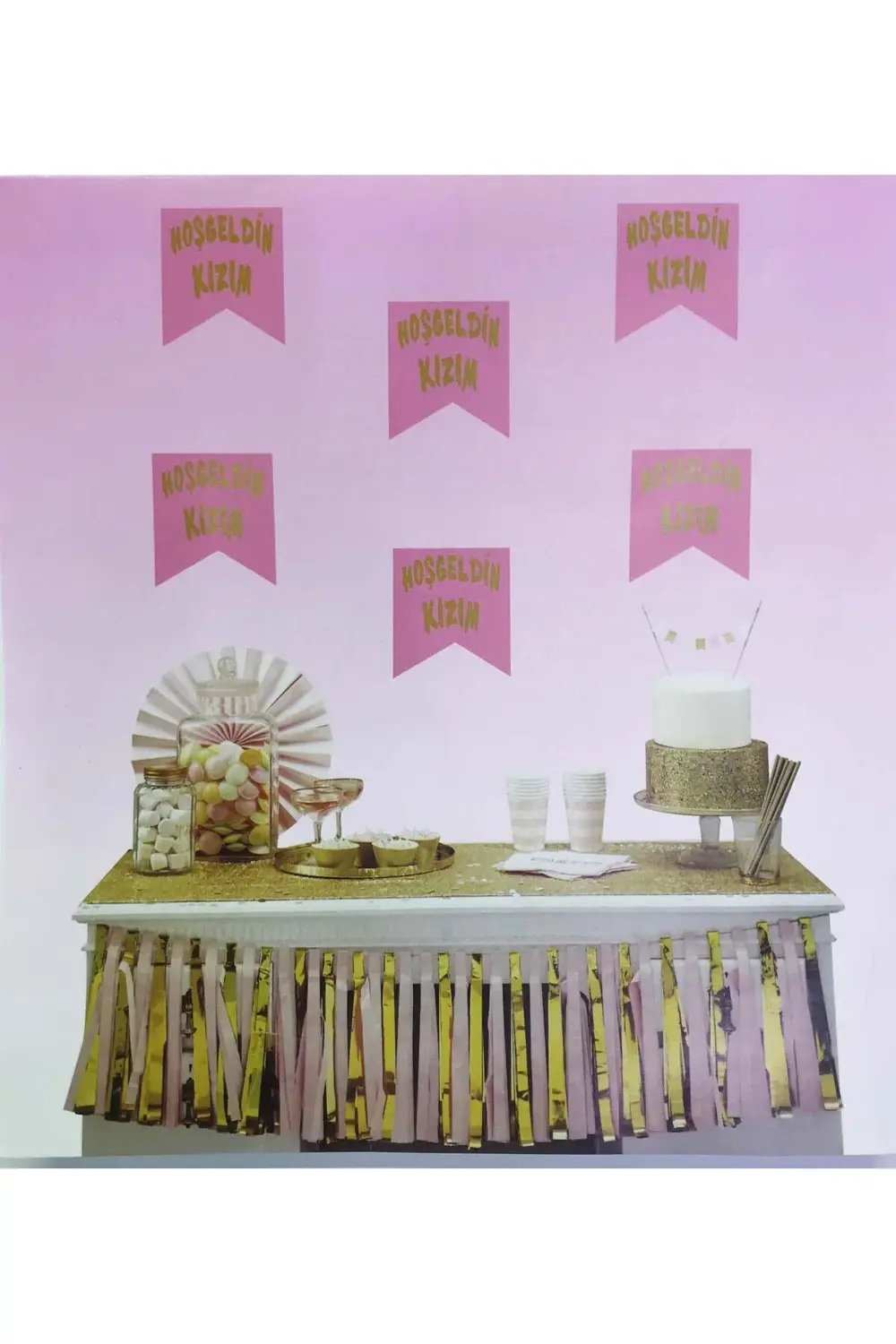 Pembe Üzeri Altın Hoşgeldin Kızım Flama Süs GO50602464930