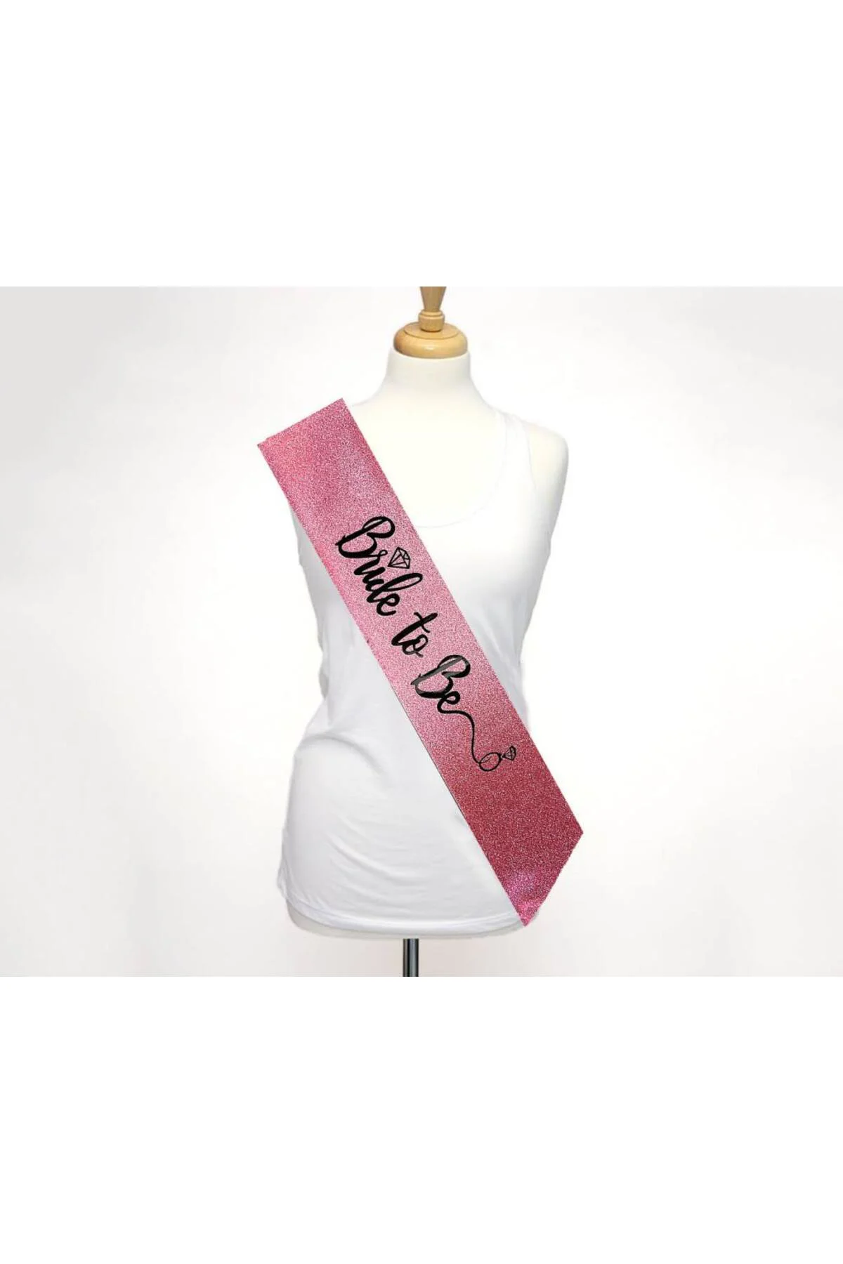 Pembe Üzeri Siyah İtalik Alyanslı Bride To Be Yazılı Simli Işıltılı Kuşak Kemer 10x80 cm