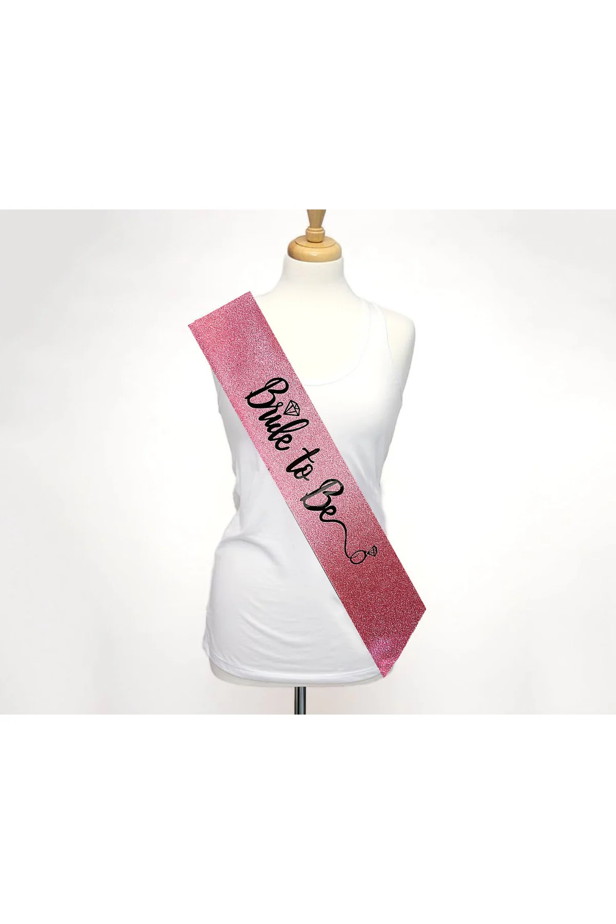 Pembe Üzeri Siyah İtalik Alyanslı Bride To Be Yazılı Simli Işıltı