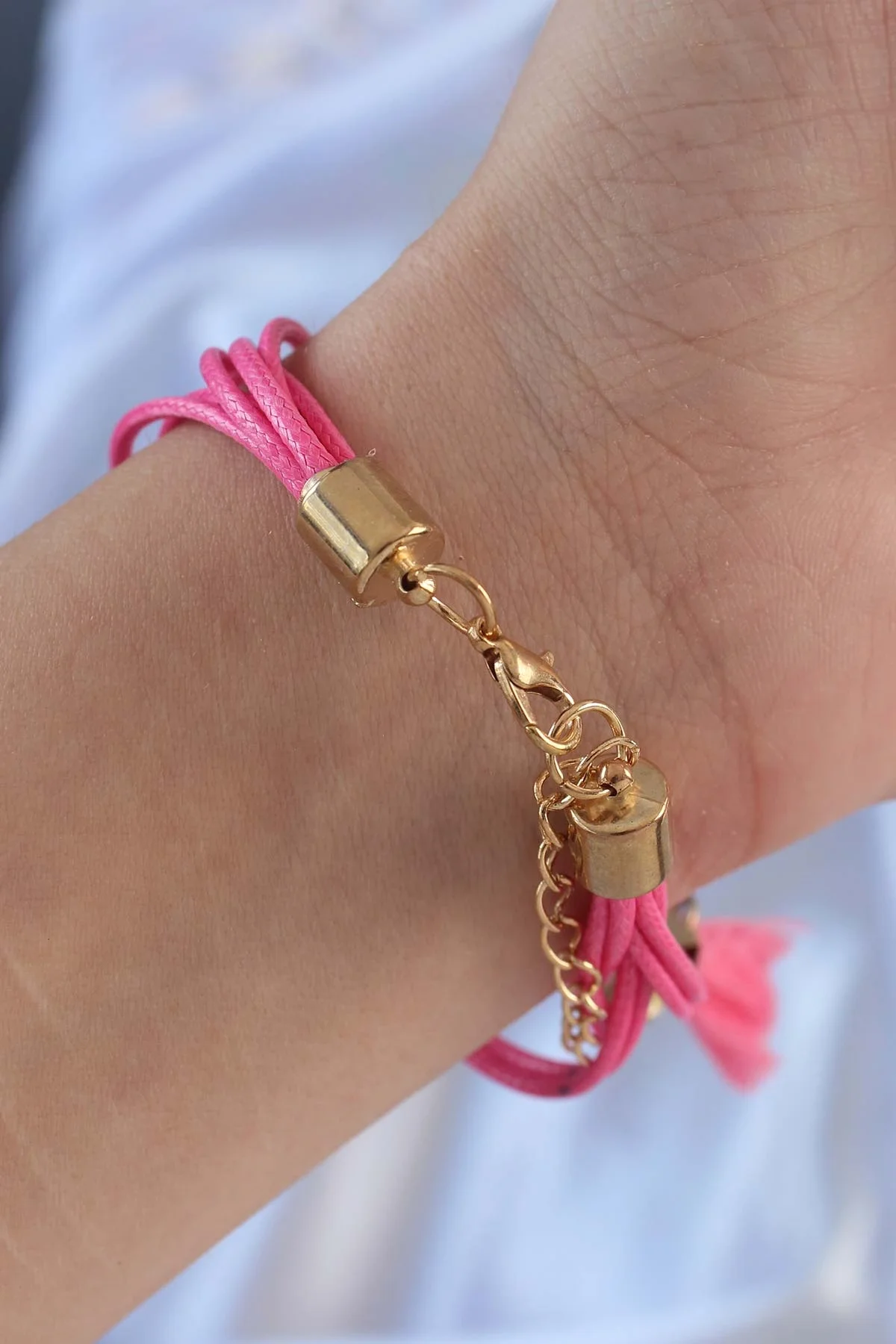Pembe Zirkon Taşlı İpli Püskül Detay Çoklu Bileklik Pembe Zirkon Taşlı İpli Püskül Detay Çoklu Bileklik