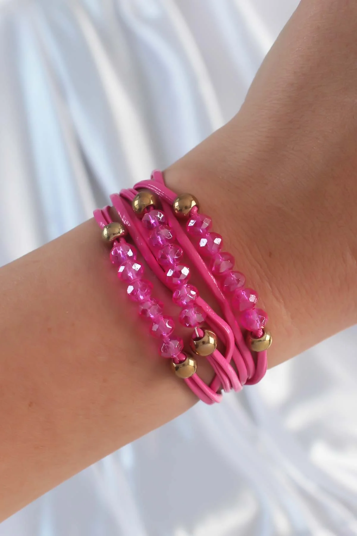 Pembe Zirkon Taşlı İpli Çoklu Bileklik 5886 - Şık ve Dayanıklı Moda