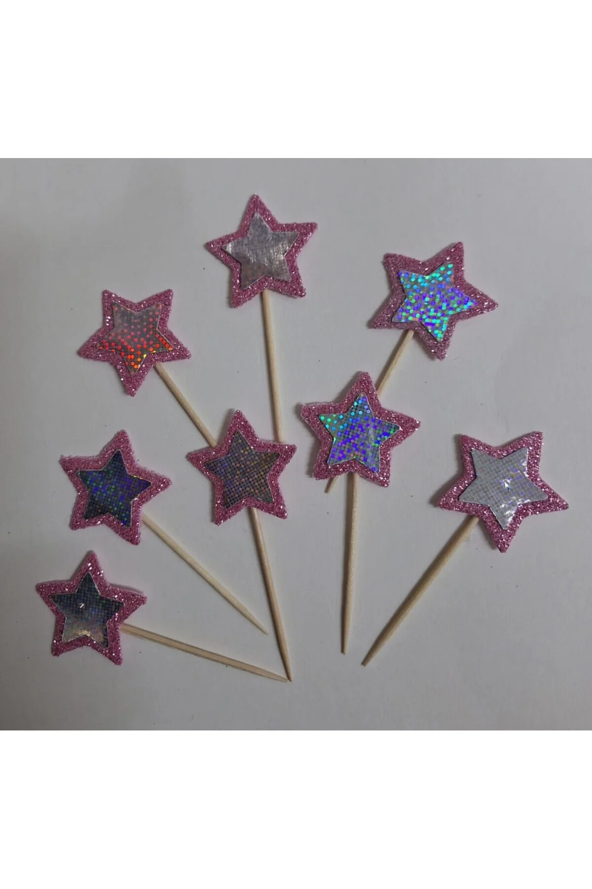 PEMBE&GGÜMÜŞ YILDIZLI RENKLİ PASTA SÜSÜ KÜRDAN, KUPKEK 15 Lİ