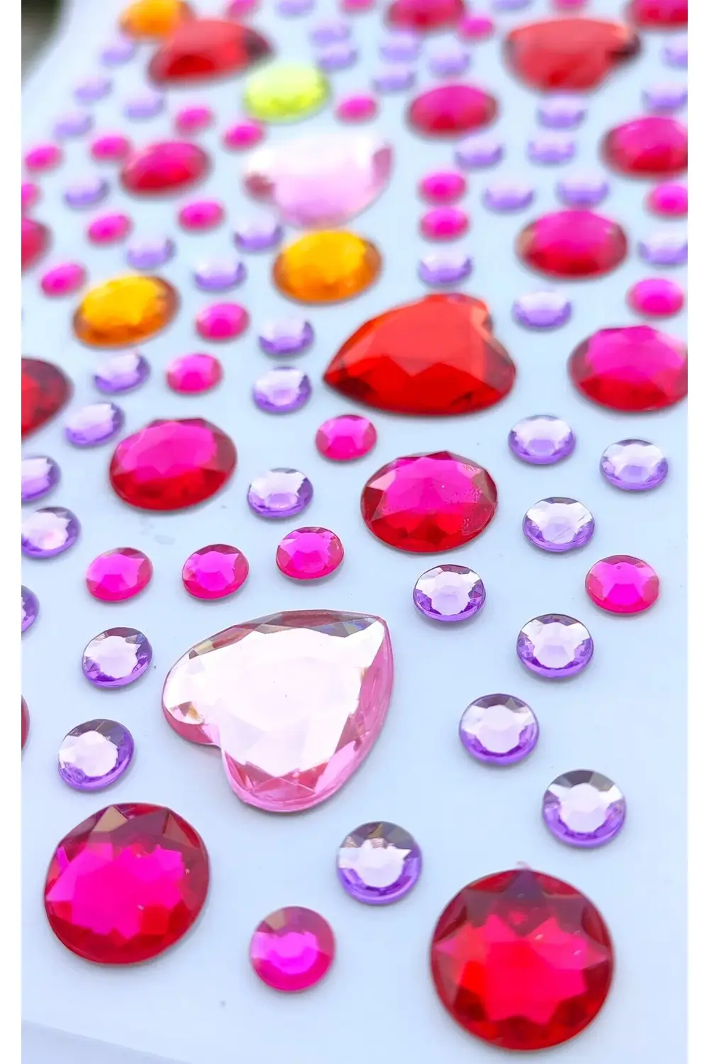 Pembeli Karışık Kalpler Taş Sticker Yapışkanlı Saç, Yüz, Tırnak V