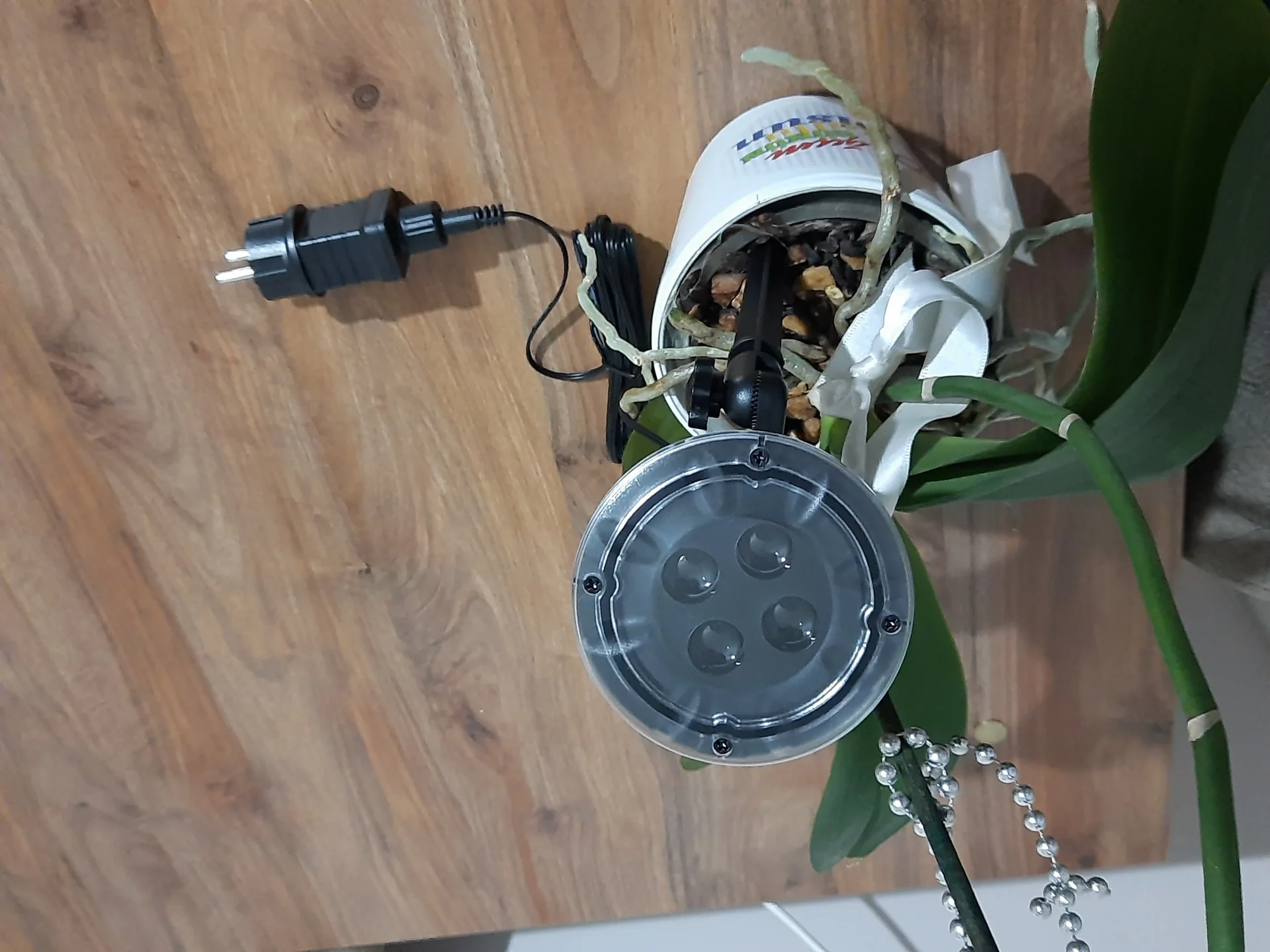 Peri Led Işık 5 Metre Beyaz Dekor Lambası 50 Ledli Peri Led Işık 5 Metre Beyaz Dekor Lambası 50 Ledli