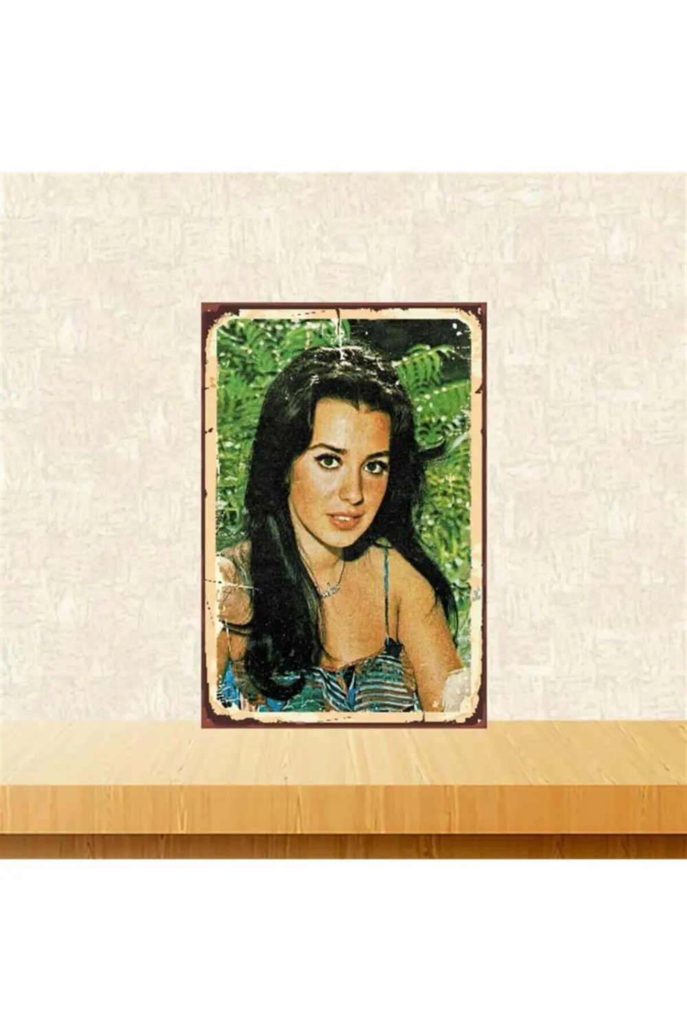 Perihan Savaş Retro Ahşap Poster 20x30 cm Tkfx3714