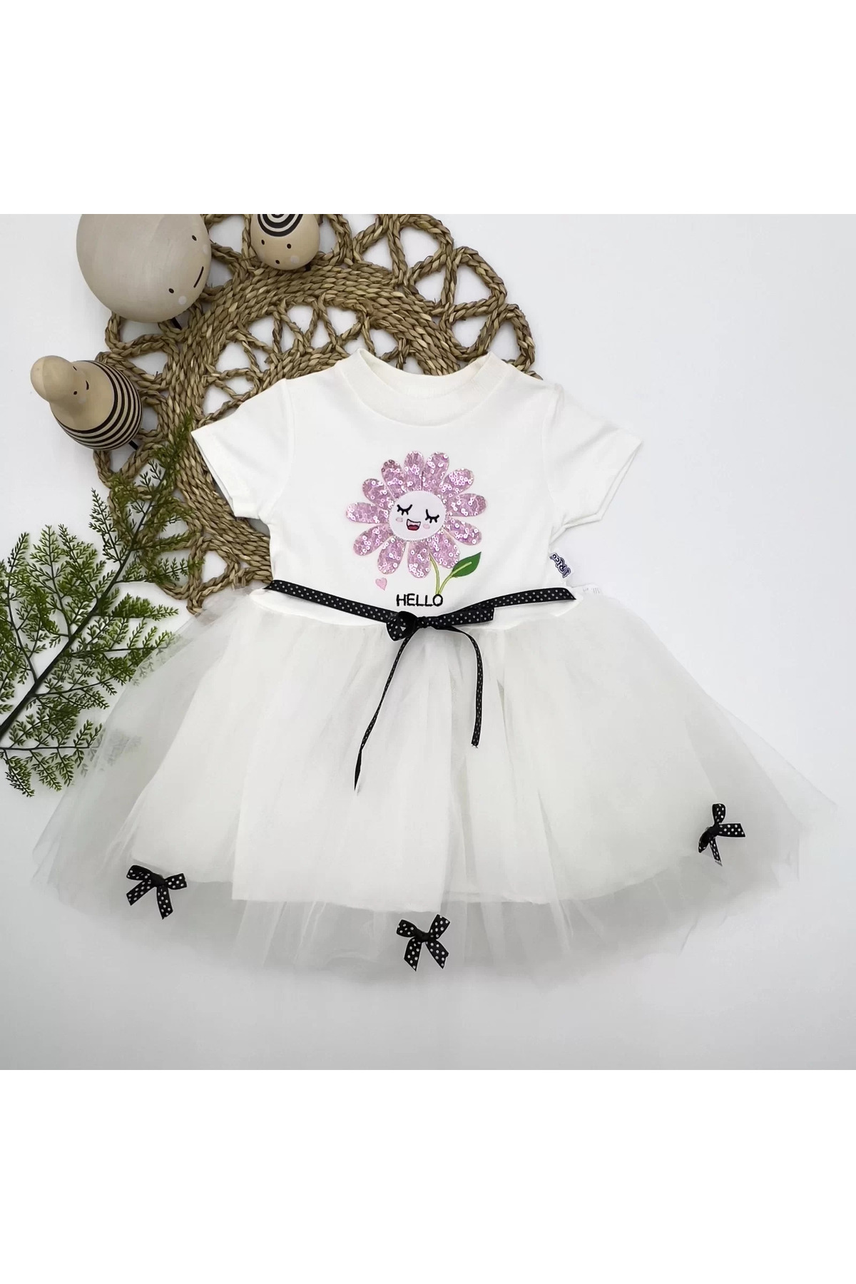 Butik Pet Yaprakli Çiçek Nakişli Astarli Kiz Bebek Tütü Elbisesi Beyaz