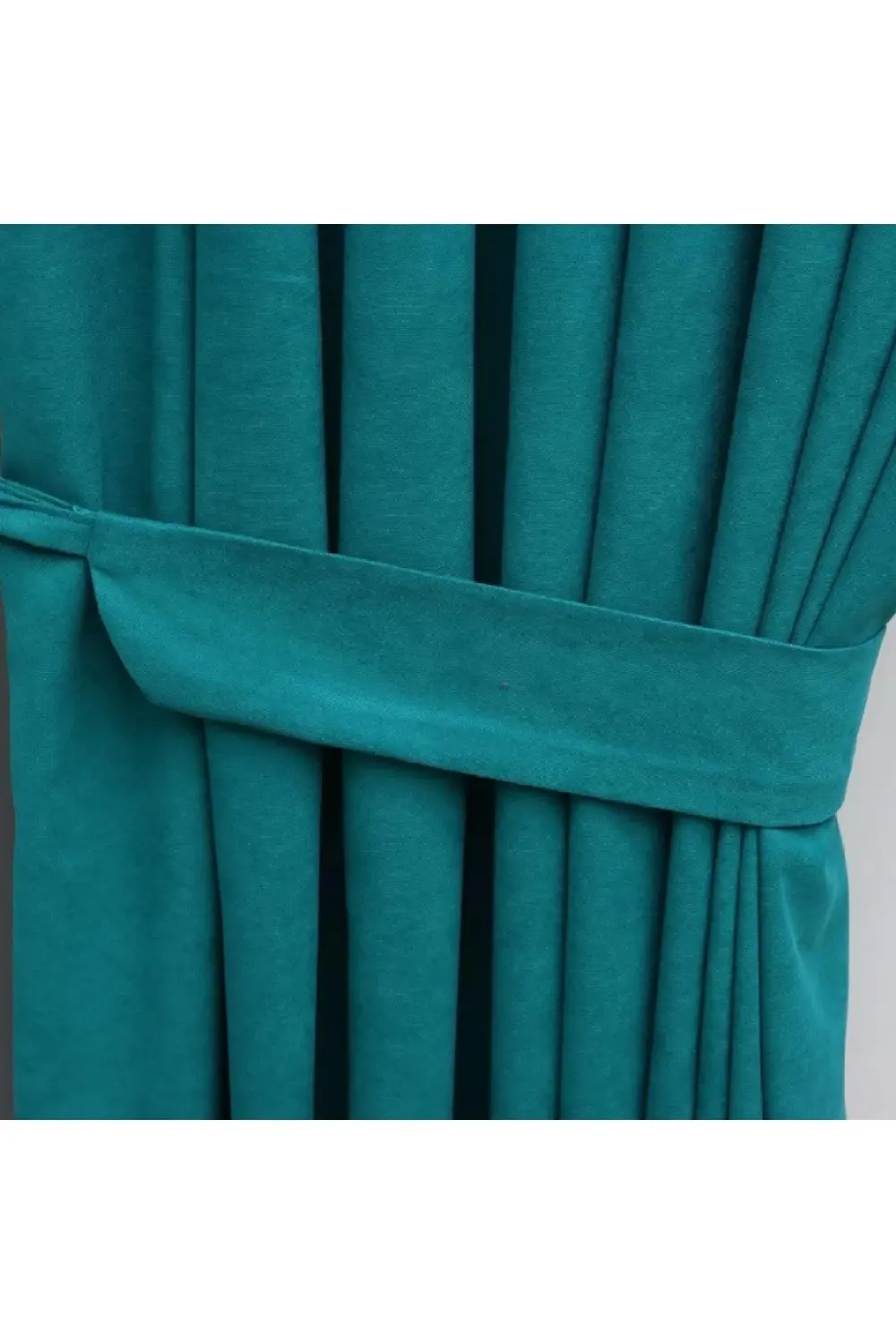 Petek Dokulu Kadife Görünümlü Dökümlü Yüksek Kaliteli Fon Perde 1