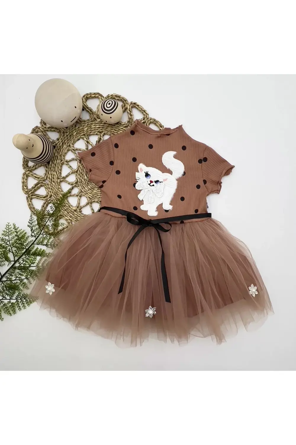 Petli Kedicik Baskılı Puantiyeli Kız Bebek Elbisesi Kahverengi
