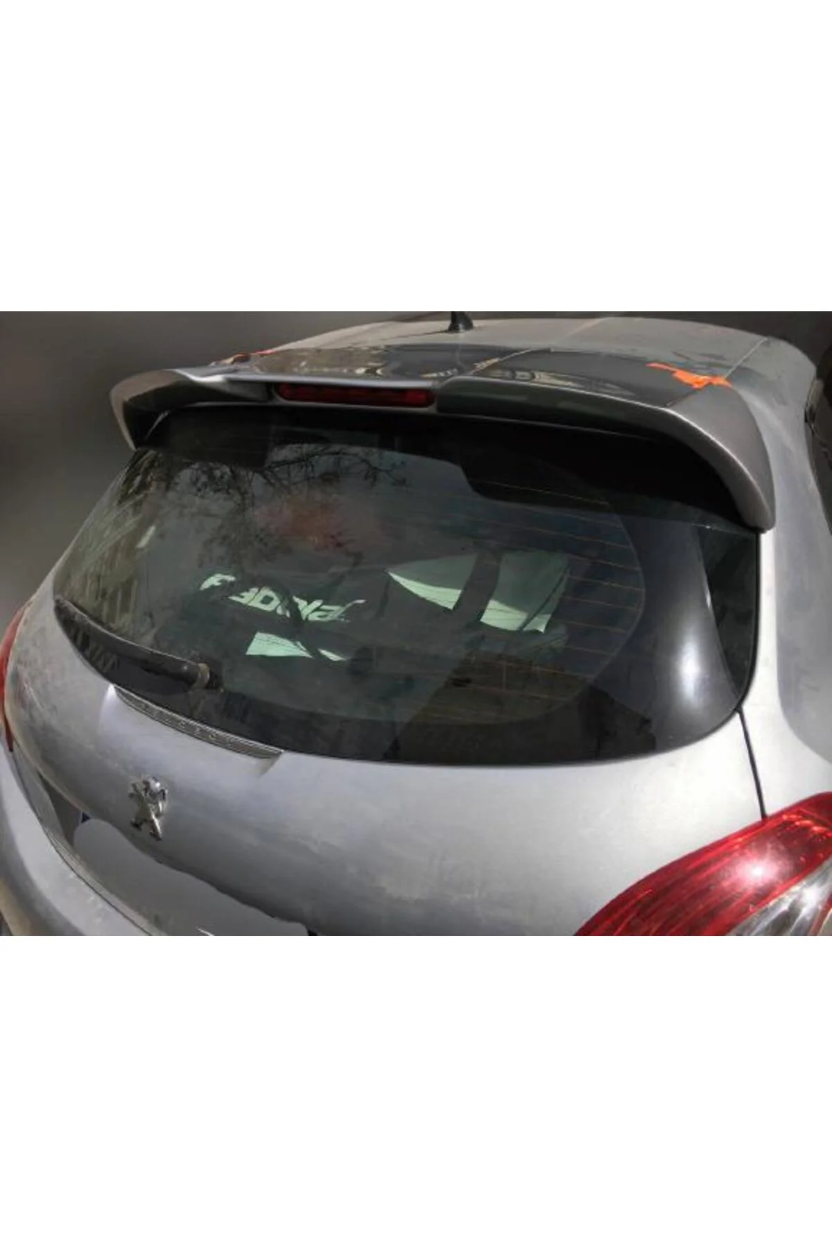 PEUGEOT 208 ASTARLI ANATOMİK SPOİLER