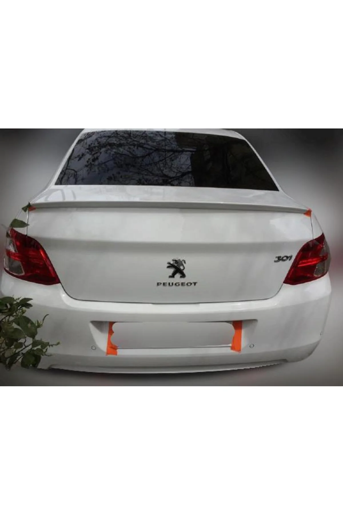 PEUGEOT 301 ASTARLI ANATOMİK SPOİLER