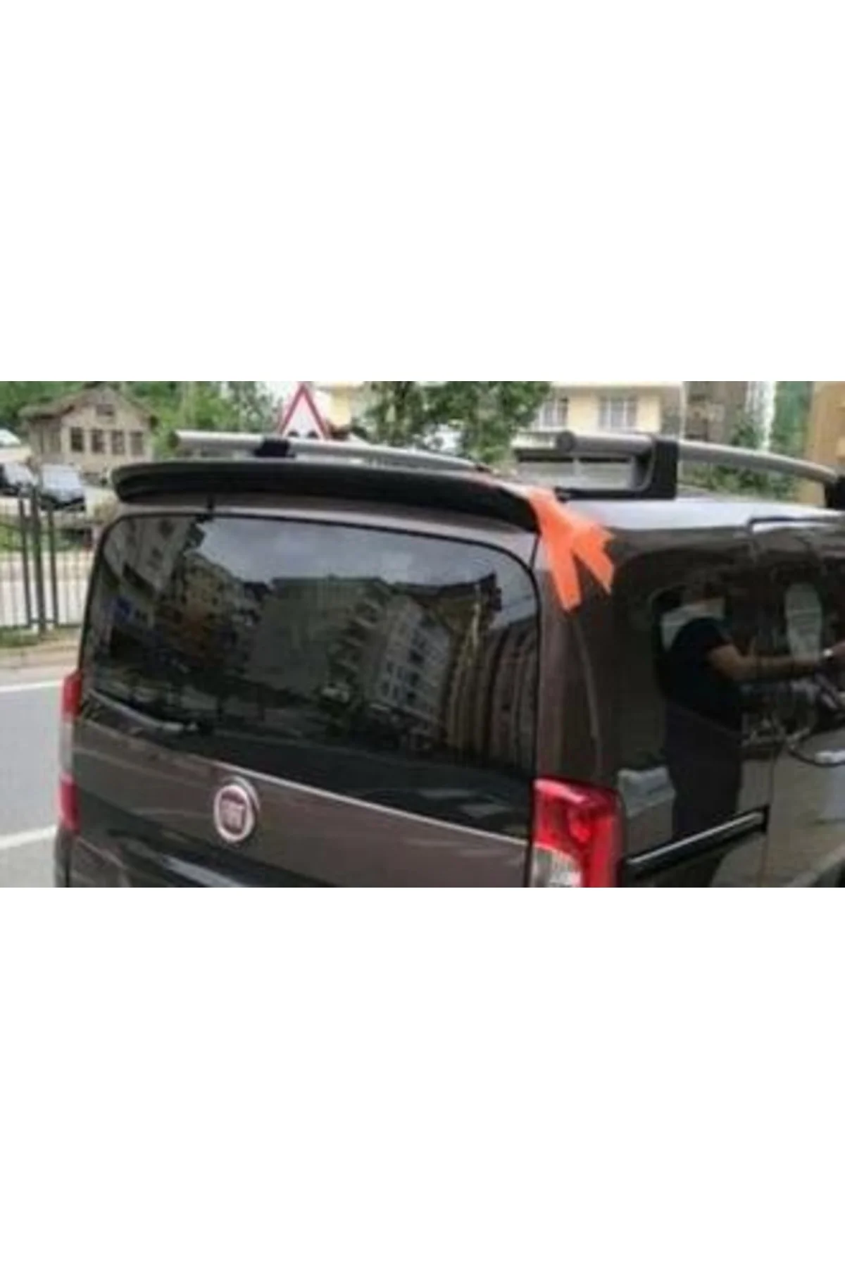 Peugeot Bipper Siyah Spoiler Uyumlu Peugeot Bipper Siyah Spoiler Uyumlu