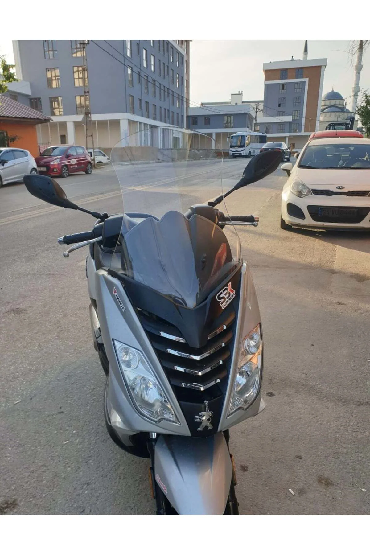 Peugeot Citystar 200 Ön Cam 2017-2018 Model 56cm Şeffaf Renkli 4mm UZUN
