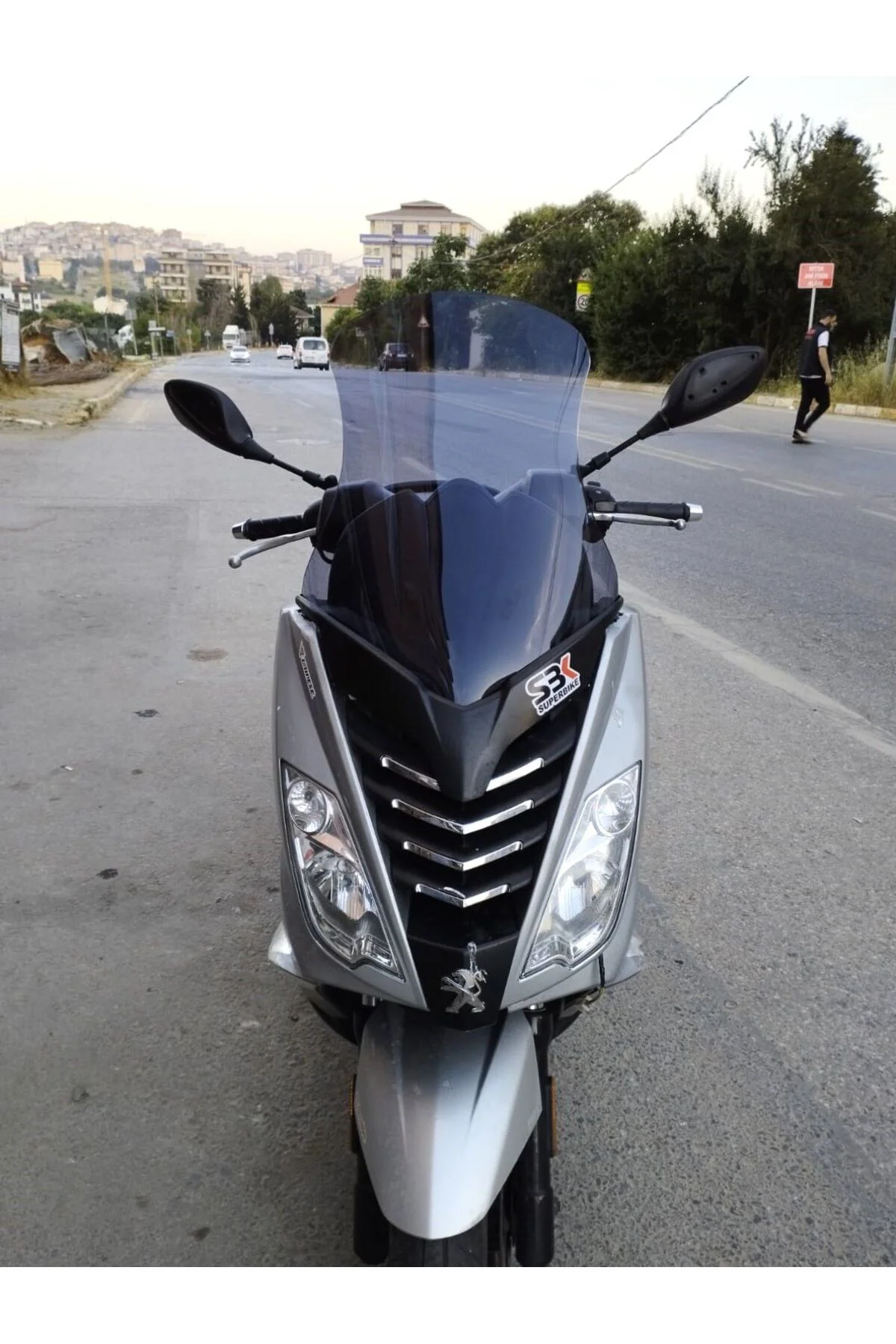 Peugeot Citystar 200 Ön Cam 2017-2018 Model 56cm Füme Renkli 4mm 