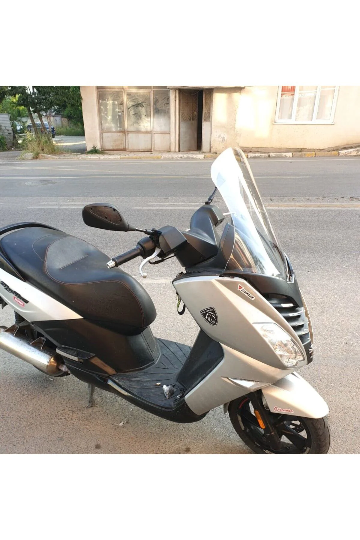Peugeot Citystar 200 Ön Cam 2017-2018 Model 56cm Şeffaf Renkli 4mm UZUN