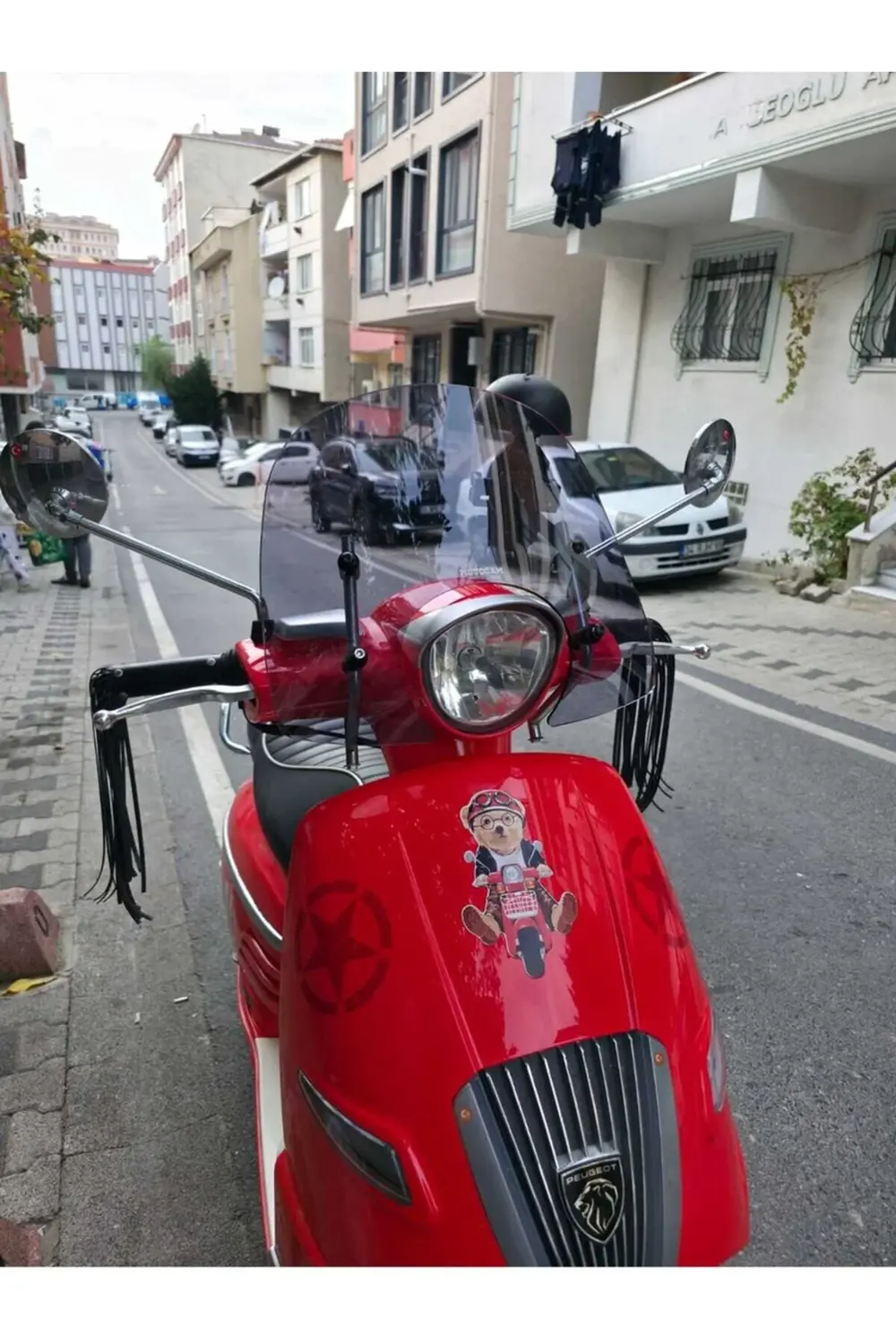 Peugeot Django Ön Cam 2017-2025 Model 37cm Siyah Renkli 4mm APARA