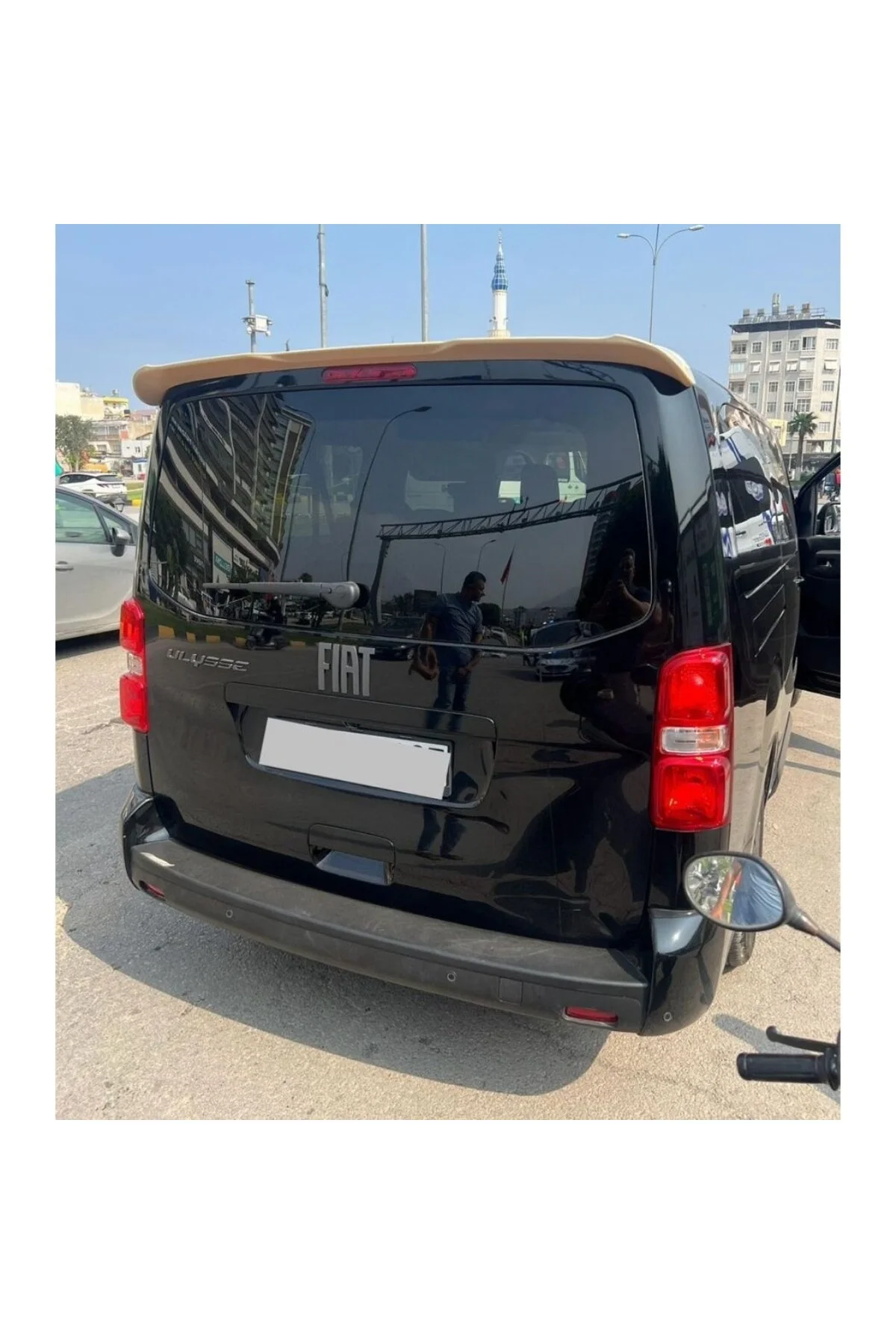 PEUGEOT EXPERT TRAVELLER ASTARLI ANATOMİK SPOİLER PEUGEOT EXPERT TRAVELLER ASTARLI ANATOMİK SPOİLER