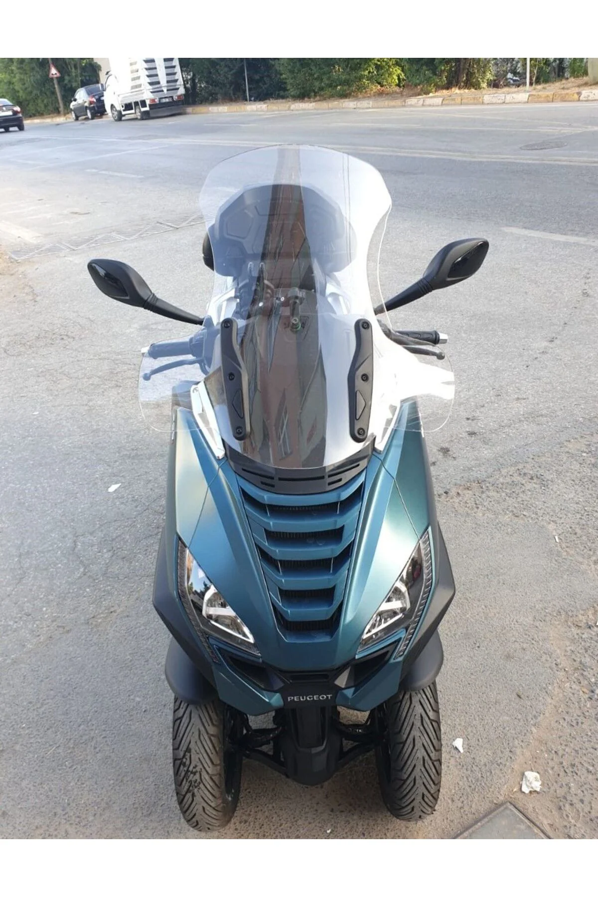 Peugeot Metropolis SW 400 Ön Cam 2021-2026 Model 68cm Şeffaf Renk
