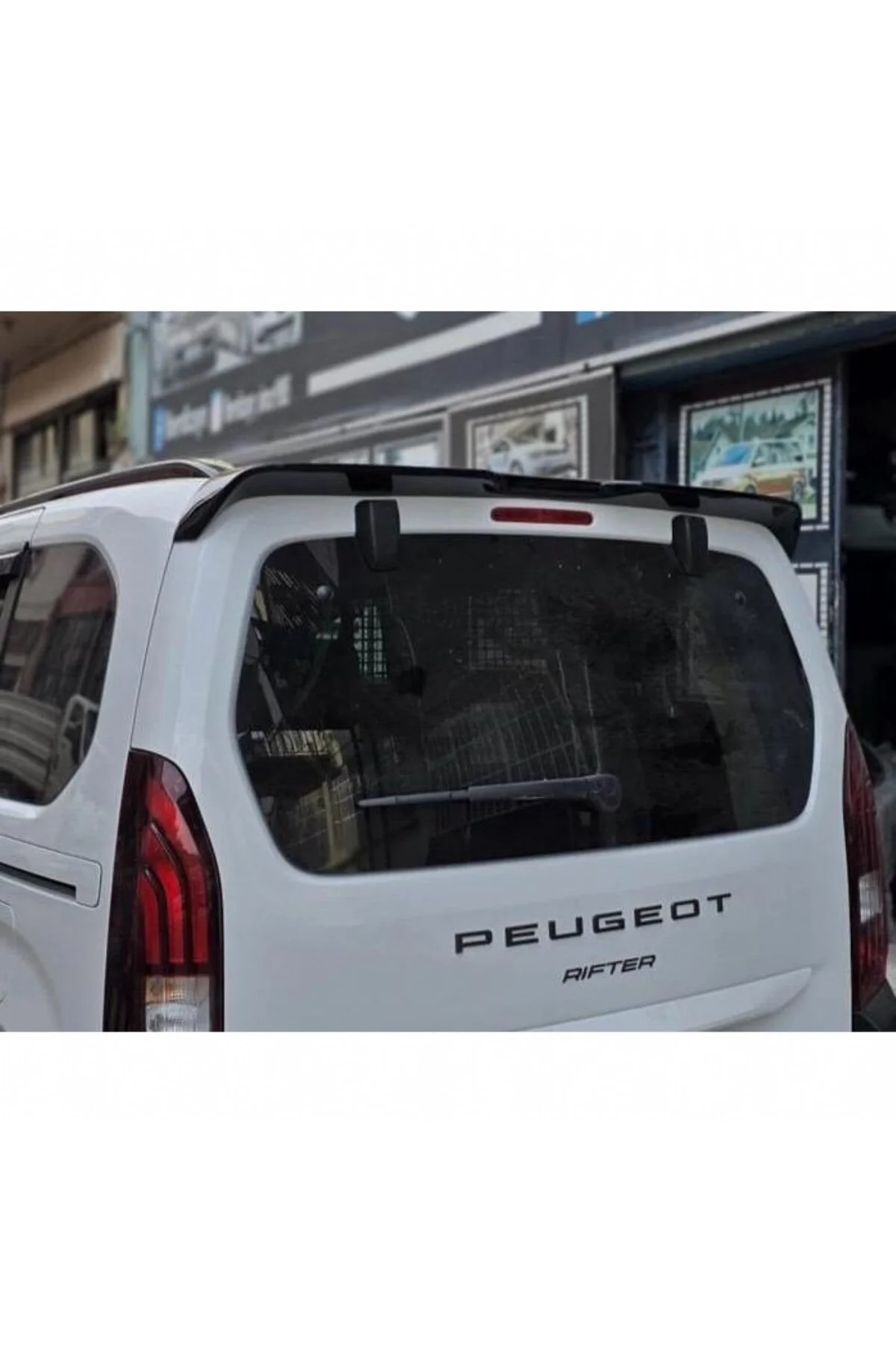 PEUGEOT PARTNER İLE UYUMLU 2009- ABS YARASA ASTARLI SPOİLER