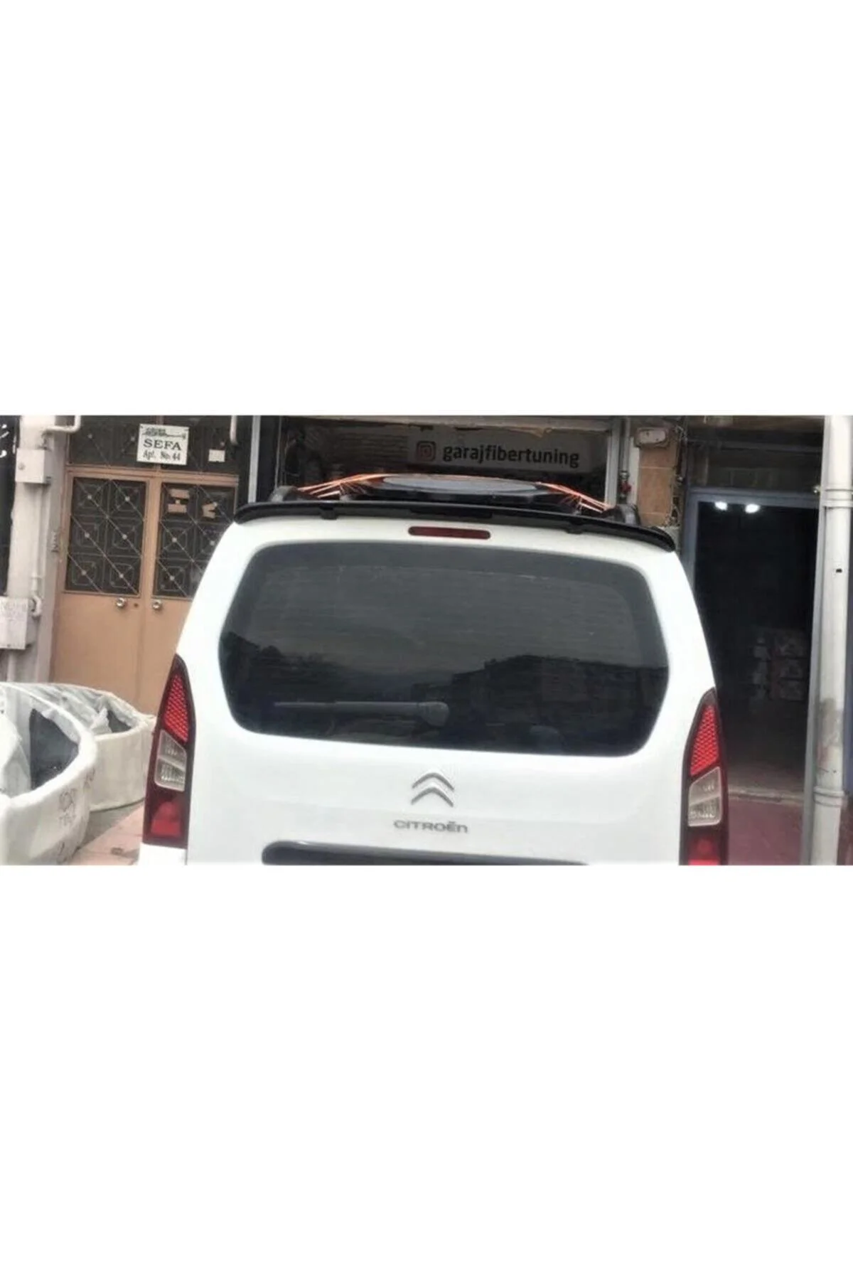 Peugeot Partner Tepee 2009-2018 Siyah Spoiler