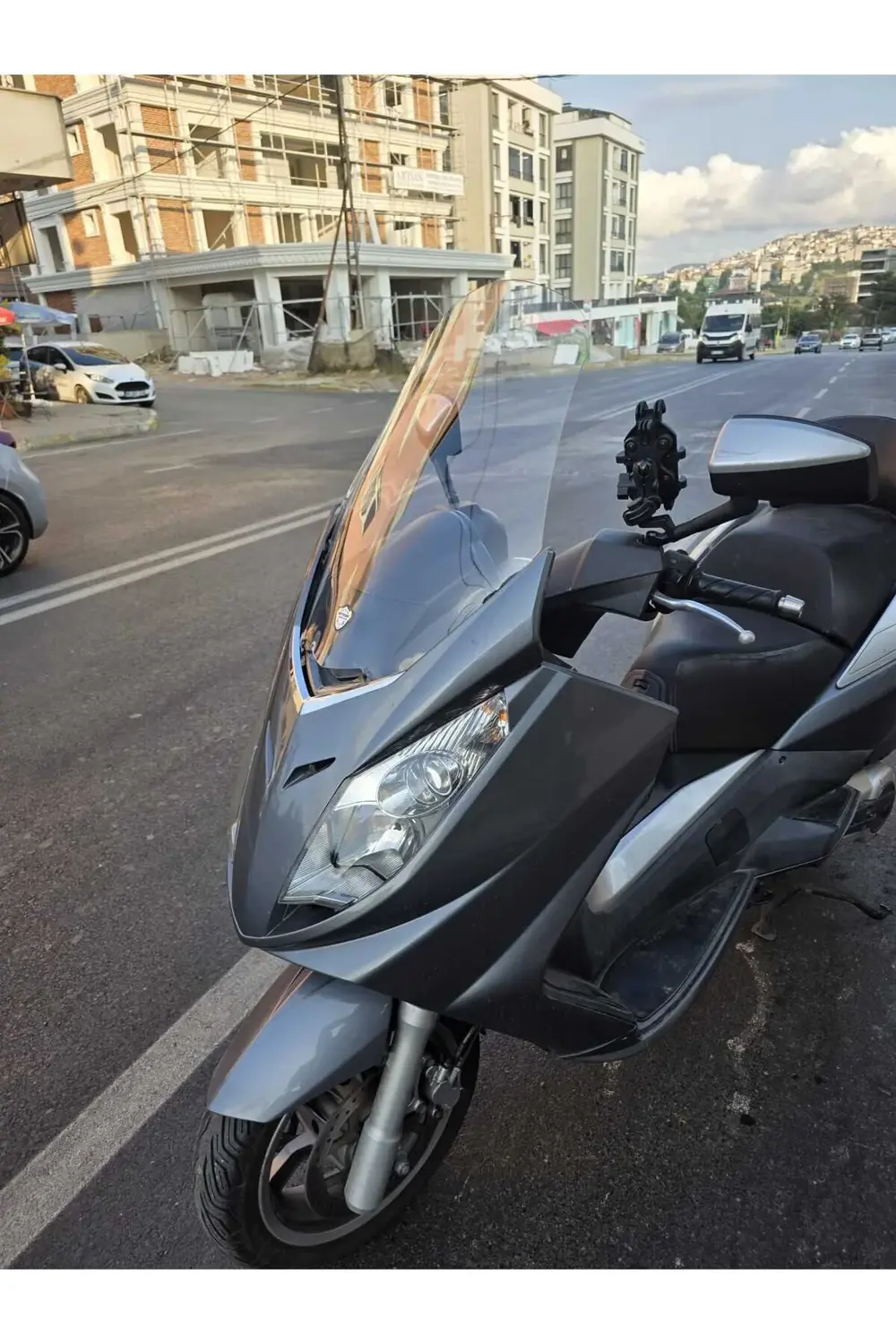 Peugeot Satelis 250-500 Uyumlu Siperlik Ön Cam 2006-2014 Model 63