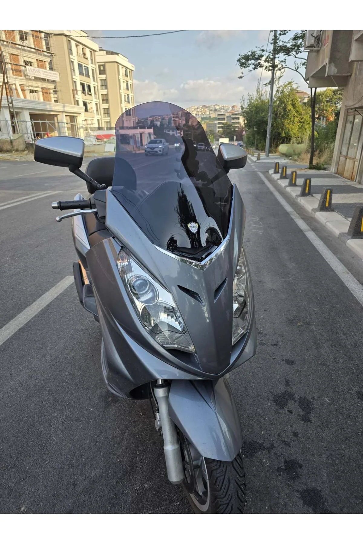 Peugeot Satelis 500 Ön Cam 2006-2014 Model 63cm Siyah Renkli 4mm - Görsel 5