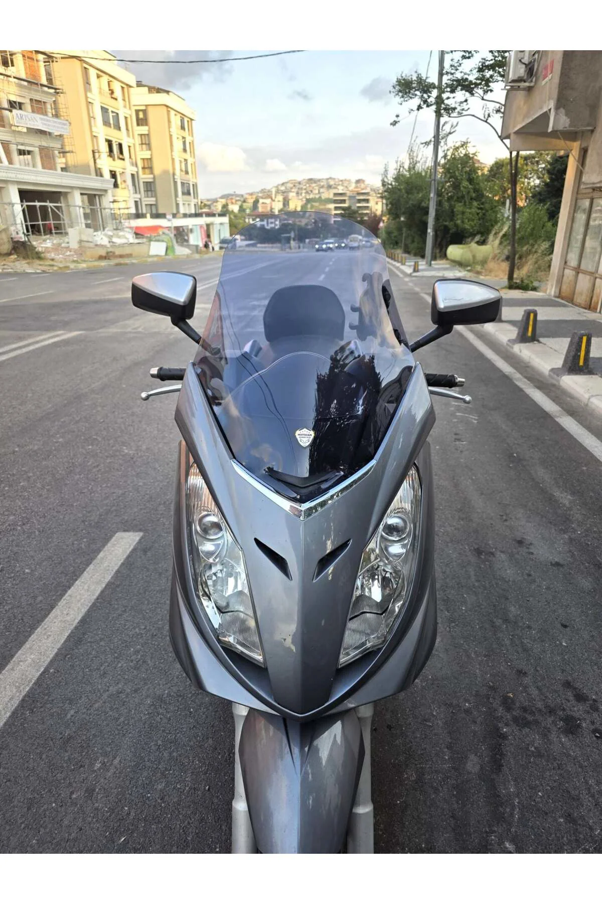 Peugeot Satelis Ön Cam 2006-2014 Model 63cm Füme Renkli 4mm