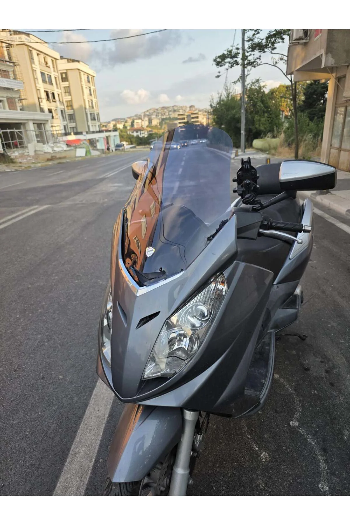 Peugeot Satelis Ön Cam 2006-2014 Model 63cm Füme Renkli 4mm