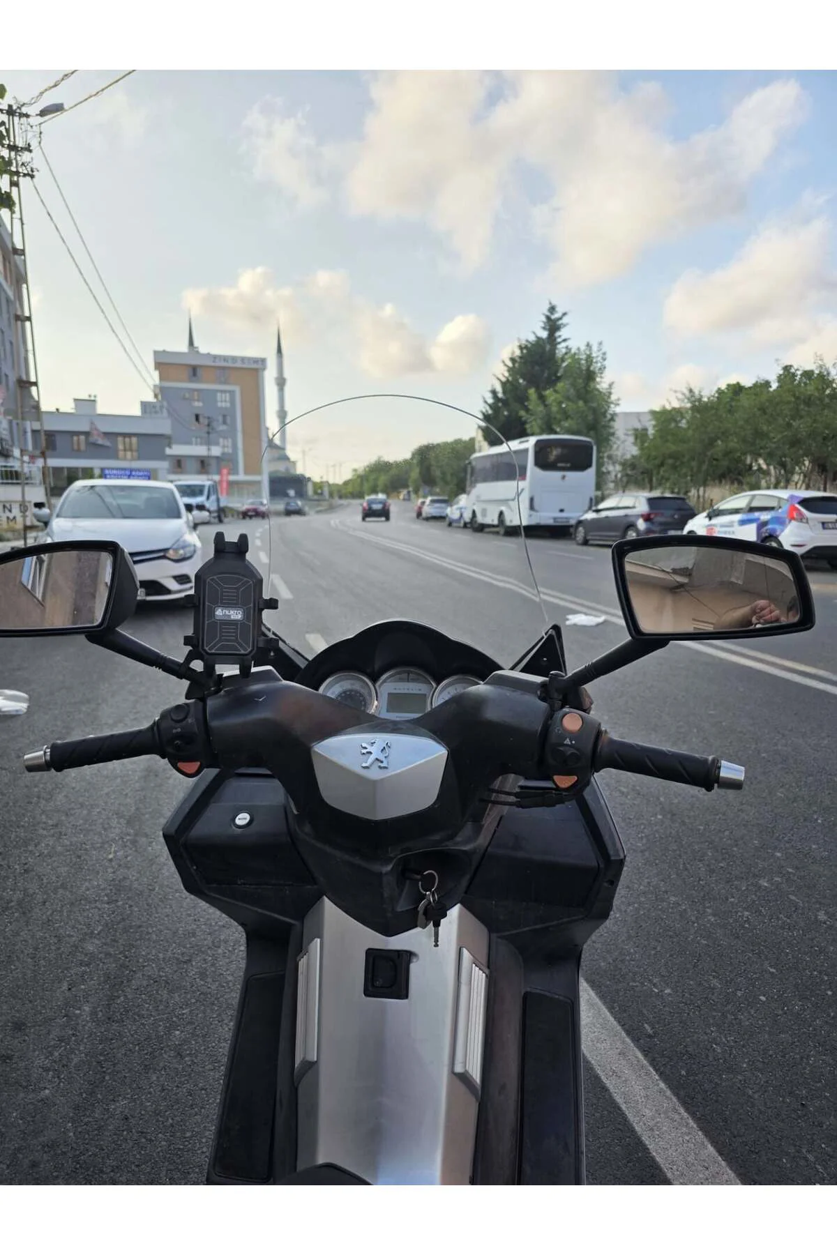 Peugeot Satelis Ön Cam 2006-2014 Model 63cm Şeffaf Renkli 4mm