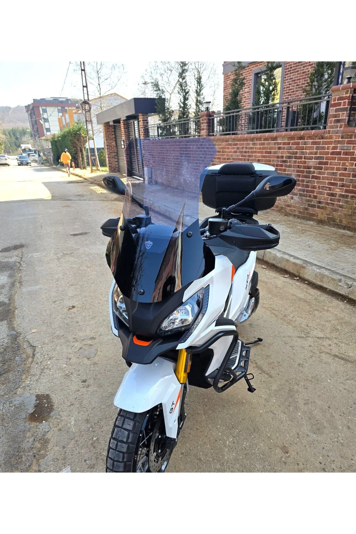 Peugeot XP 400 Ön Cam 2023-2026 Model 65cm Füme Renkli 4mm UZUN
