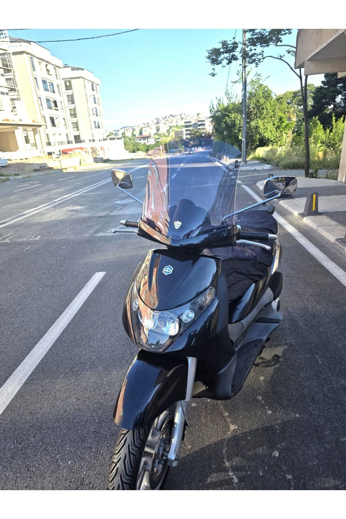 Piaggio Beverly 250 Ön Cam 2005-2007 Model 44cm Füme Renkli 4mm