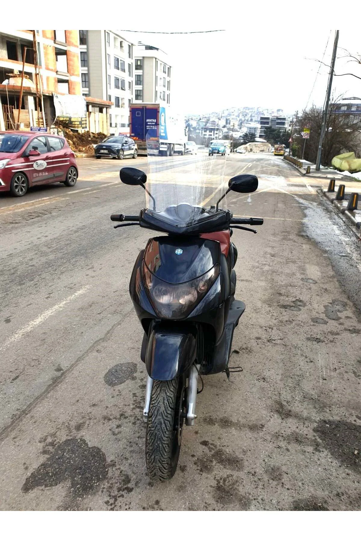 Piaggio Beverly 250 Ön Cam 2005-2007 Model 53cm Şeffaf Renkli 4mm