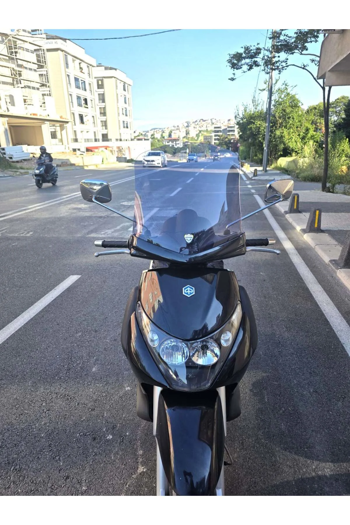 Piaggio Beverly 250 Ön Cam 2005-2007 Model 44cm Füme Renkli 4mm