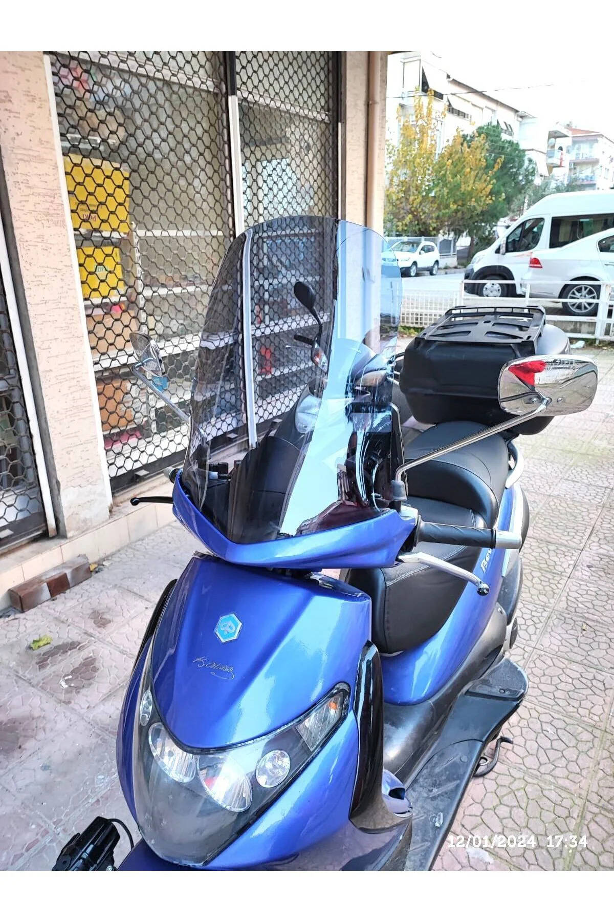 Piaggio Beverly 250 Ön Cam 2005-2007 Model 53cm Füme Renkli 4mm U