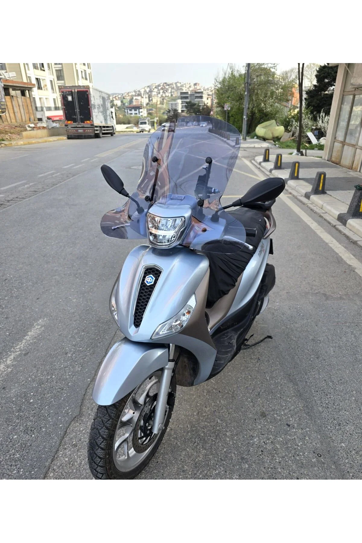 Piaggio Medley S 150 Ön Cam 2021-2026 Model 56cm füme Renkli Elcikli APARATSIZDIR - Görsel 6