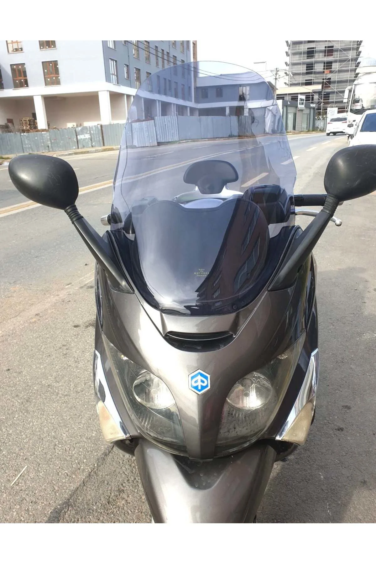 Piaggio X Evo 250 Ön Cam 2008-2016 Model 70cm Füme Renkli 4mm UZU