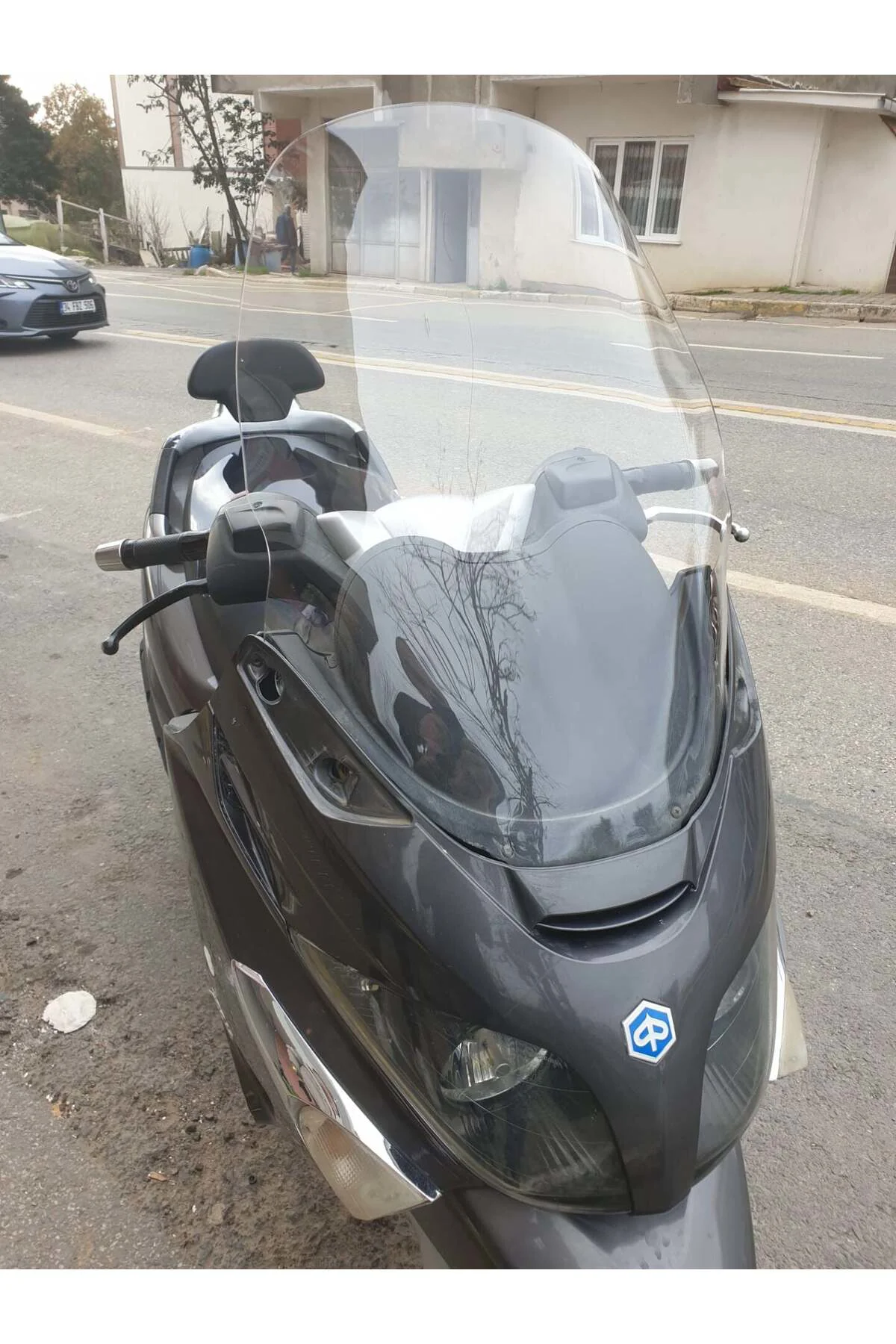 Piaggio X Evo 400 Ön Cam 2008-2016 Model 70cm Şeffaf Renkli 4mm U