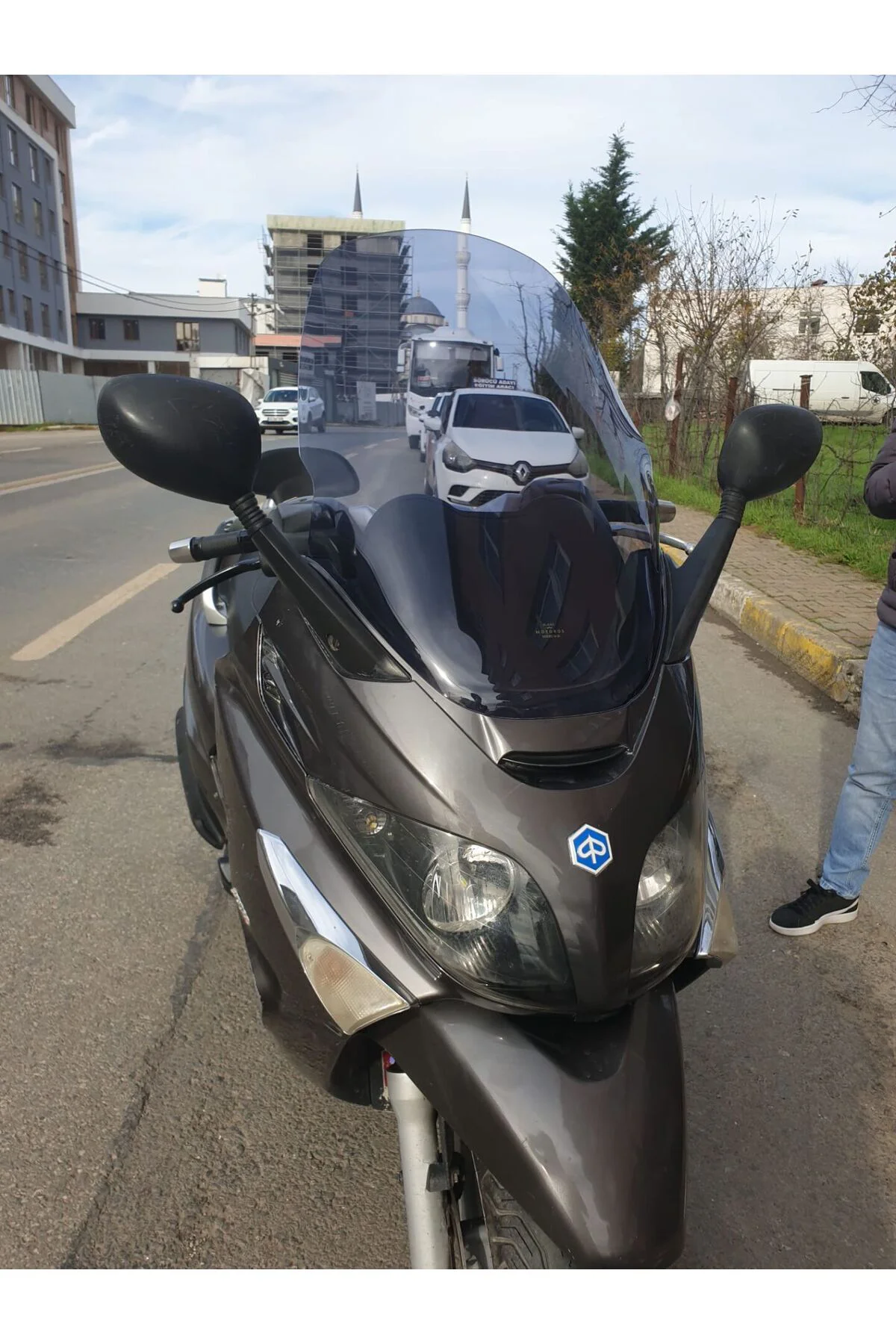 Piaggio X Evo 400 Ön Cam 2008-2016 Model 70cm Füme Renkli 4mm UZU