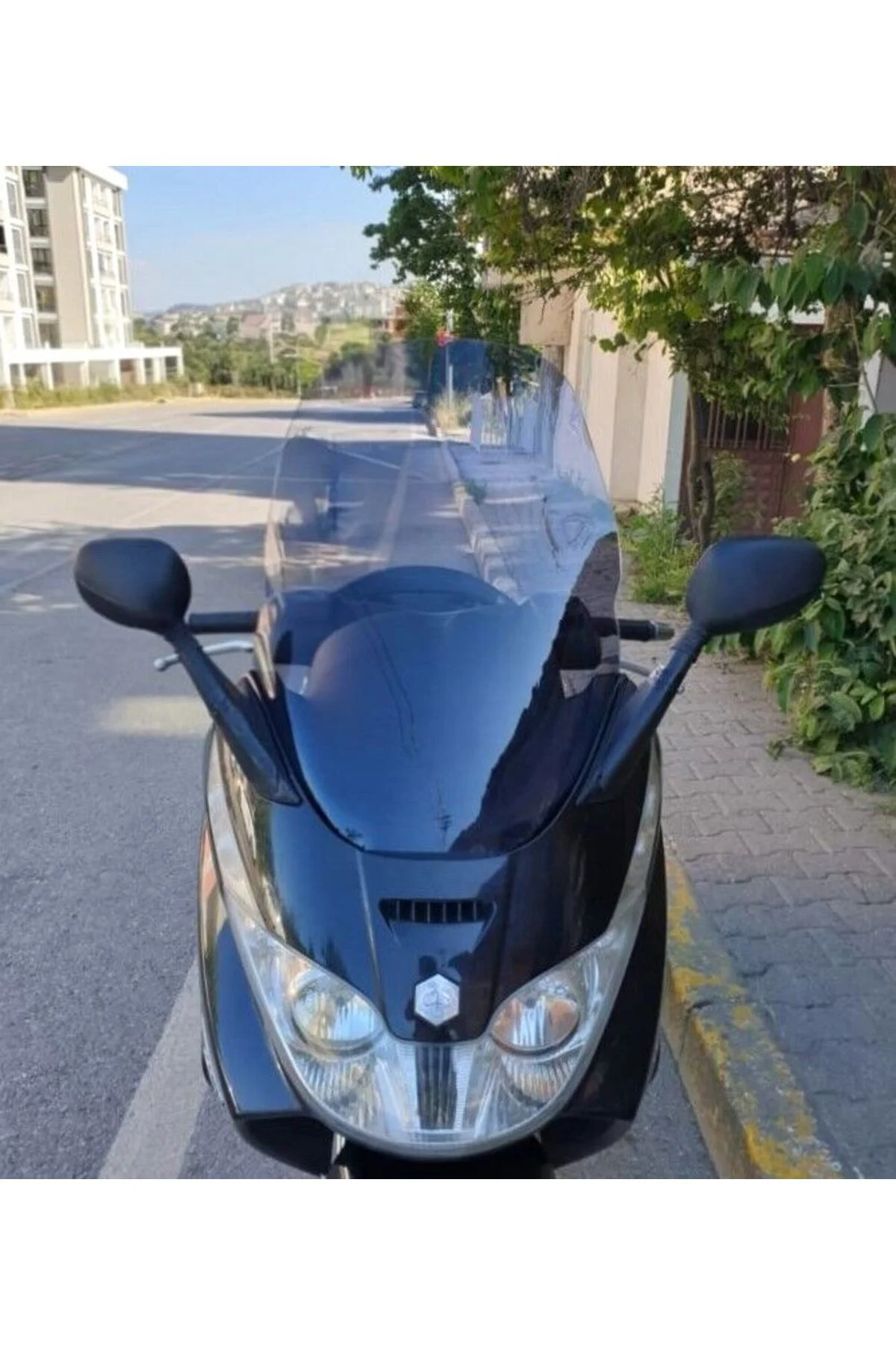 Piaggio X8 200 Ön Cam 2004-2006 Model 70cm Füme Renkli 4mm