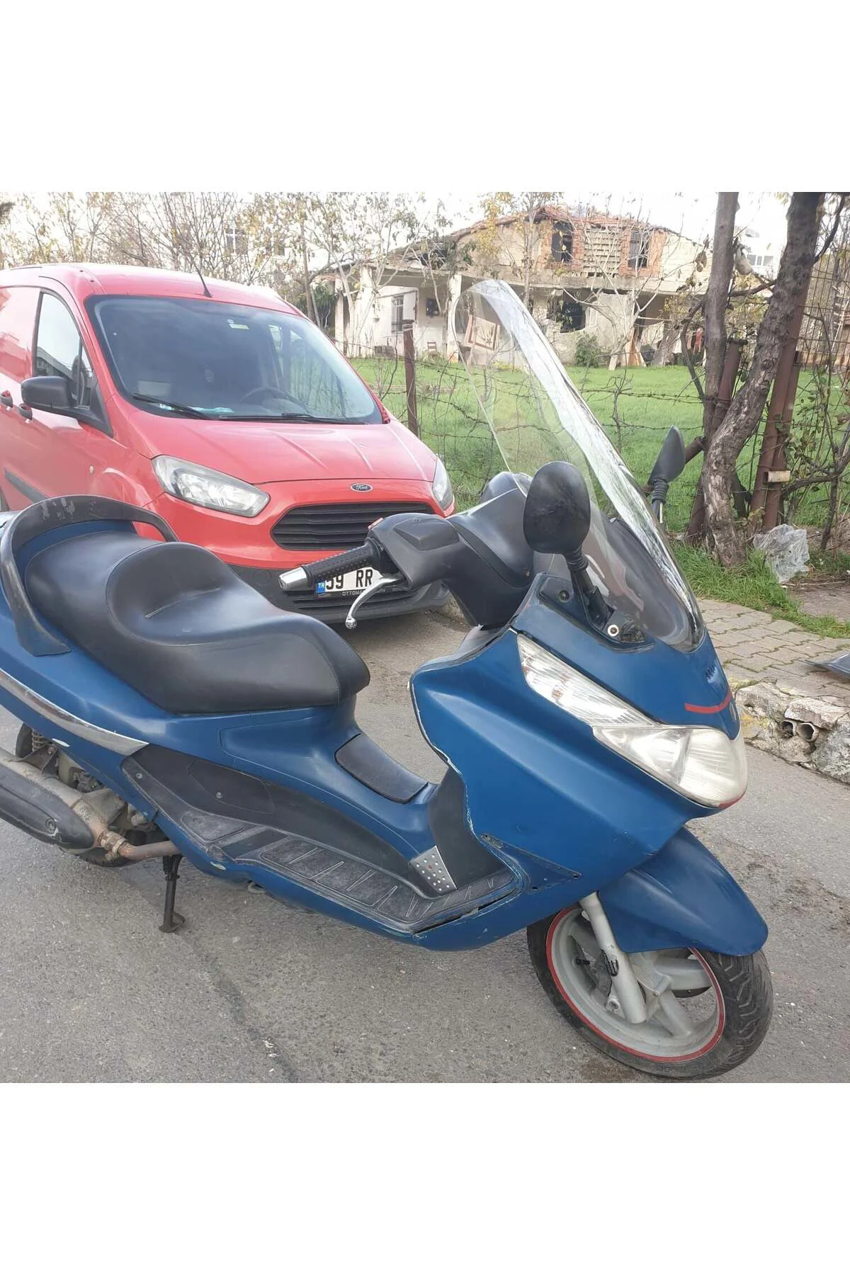 Piaggio X8 200 Ön Cam 2004-2006 Model 70cm Şeffaf Renkli 4mm