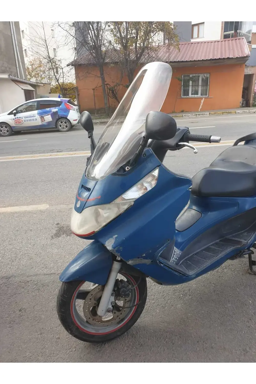 Piaggio X8 200 Ön Cam 2004 2006 Model 58cm Şeffaf Renkli 4mm