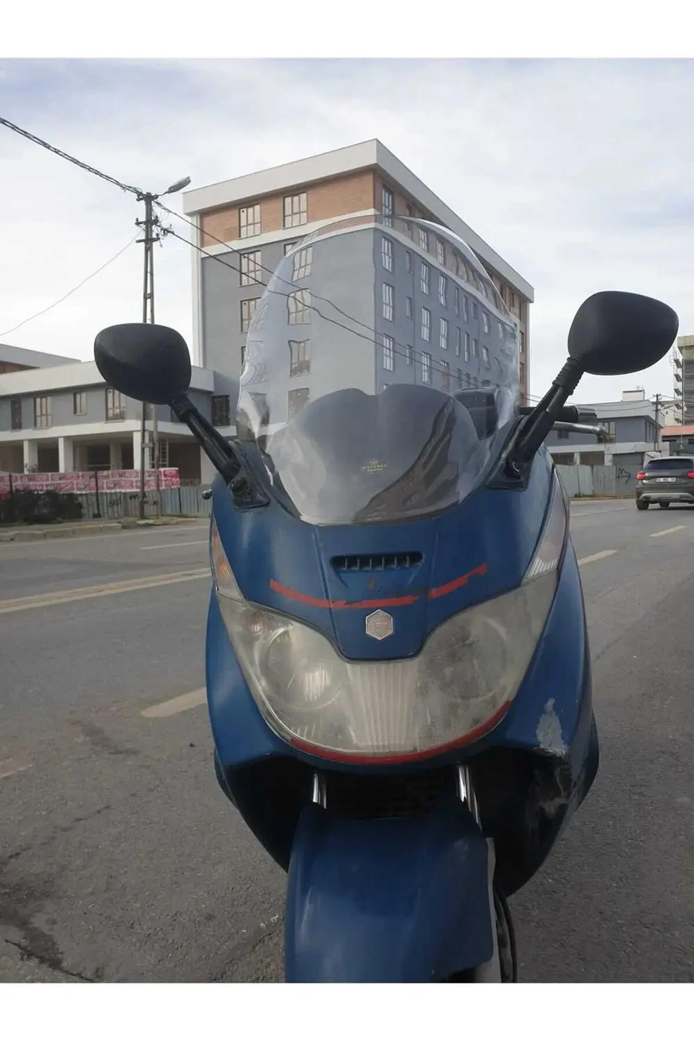 Piaggio X8 200 Ön Cam 2004 2006 Model 58cm Şeffaf Renkli 4mm