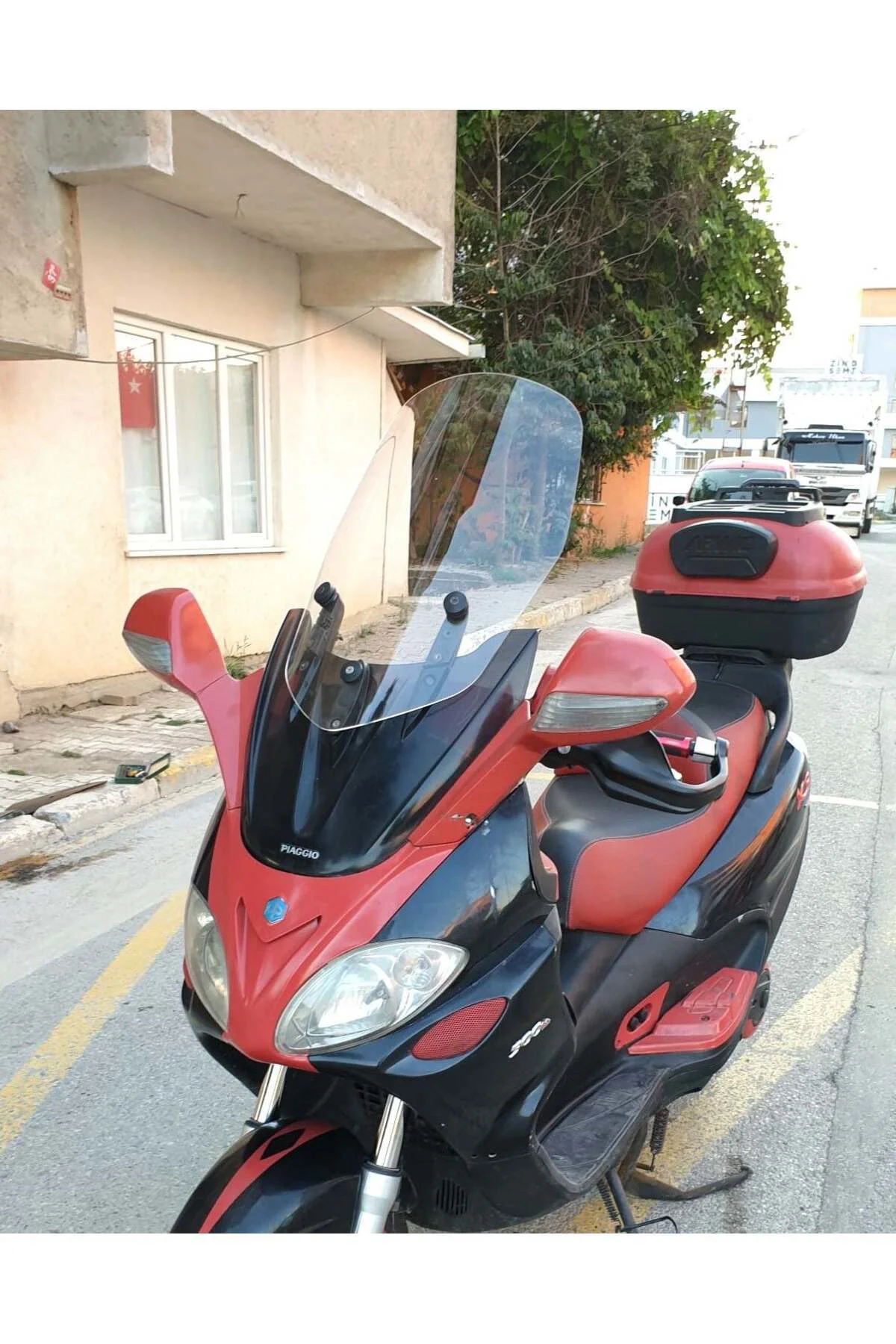 Piaggio X9 250 Ön Cam 2004-2006 Model 49cm Şeffaf Renkli 4mm