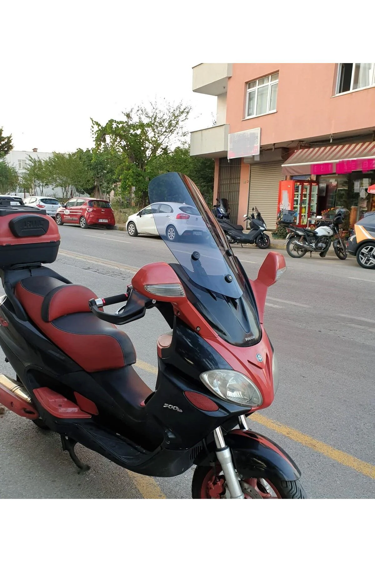 Piaggio X9 250 Ön Cam 2004-2006 Model 49cm Füme Renkli 4mm