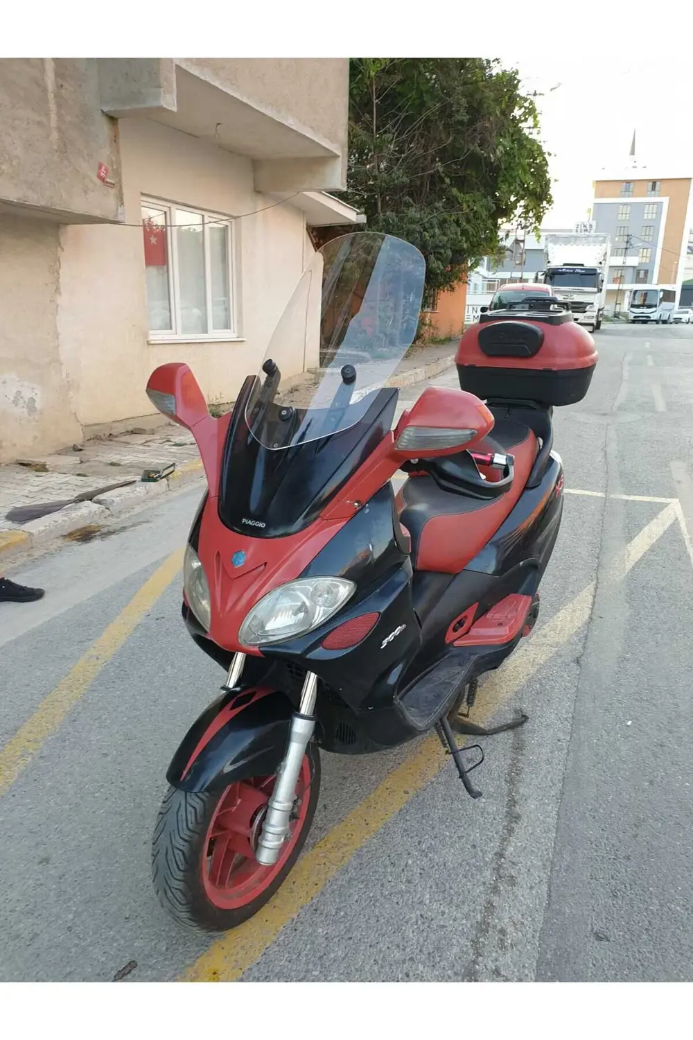 Piaggio X9 Ön Cam 2004 2007 Model 49cm Şeffaf Renkli 4mm ORTA BOY