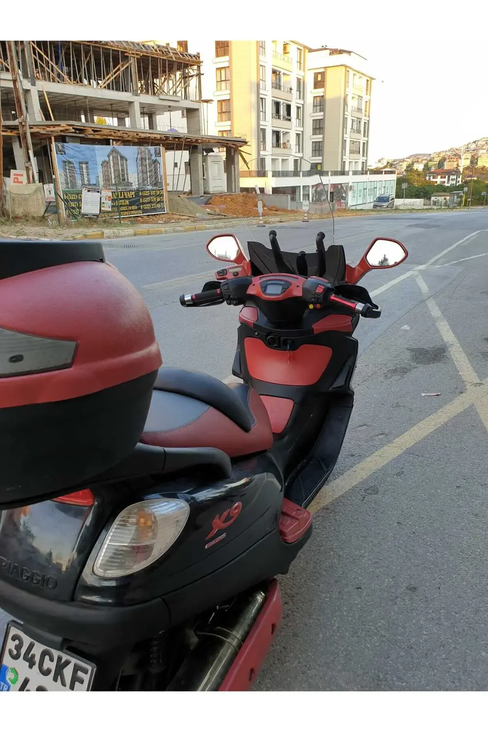 Piaggio X9 Ön Cam 2004 2007 Model 49cm Şeffaf Renkli 4mm ORTA BOY