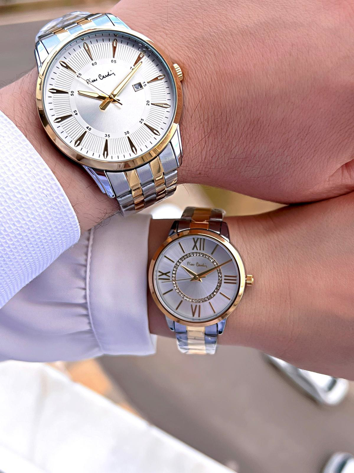 Pierre Cardin Bay ve Bayan Çiftlere Özel Çelik Kordon Çift Kol Sa Pierre Cardin Bay ve Bayan Çiftlere Özel Çelik Kordon Çift Kol Sa