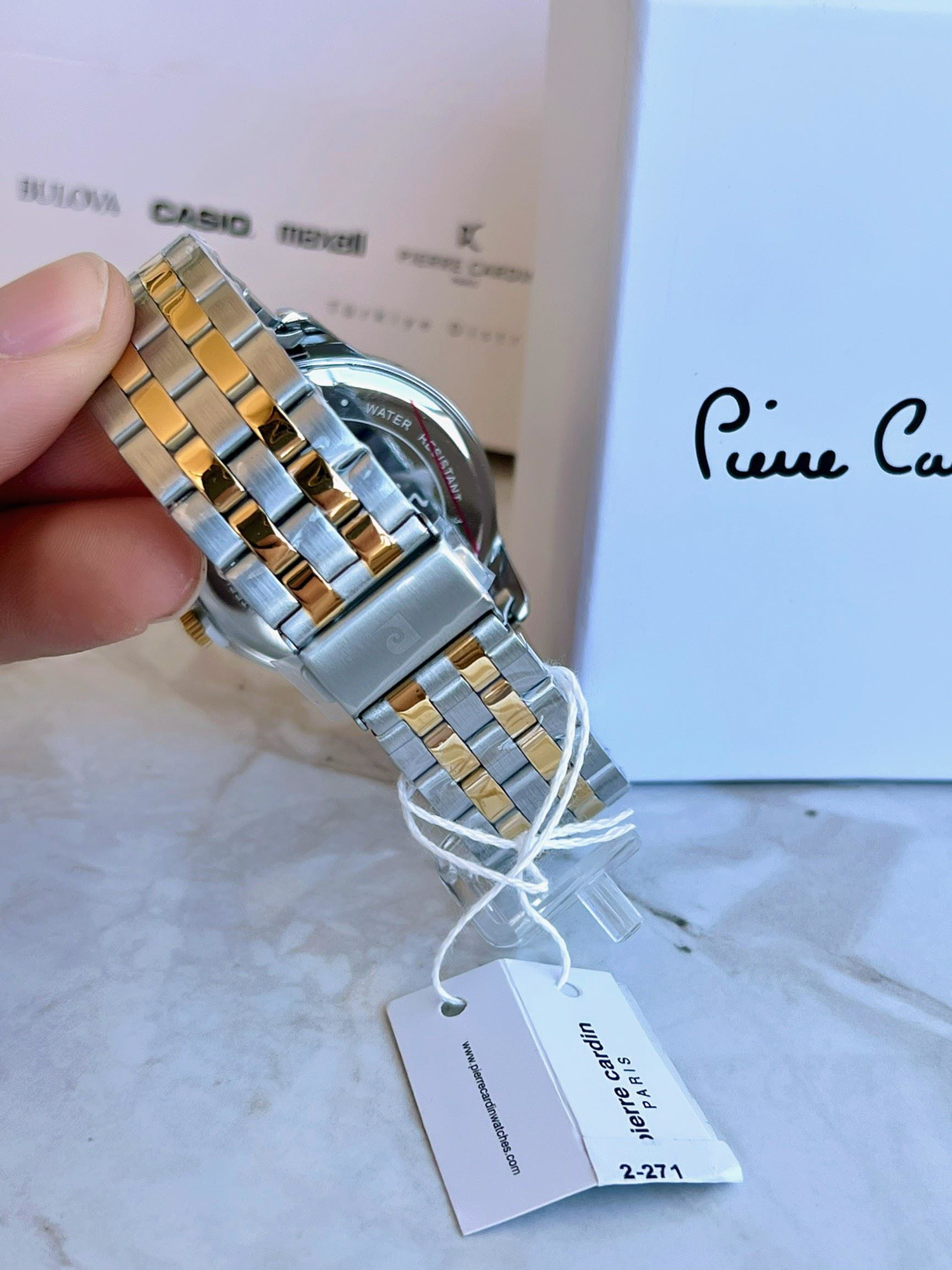 Pierre Cardin Çelik Kordon Erkek Kol Saati 30 Mt Su Gecirmez Pierre Cardin Çelik Kordon Erkek Kol Saati 30 Mt Su Gecirmez