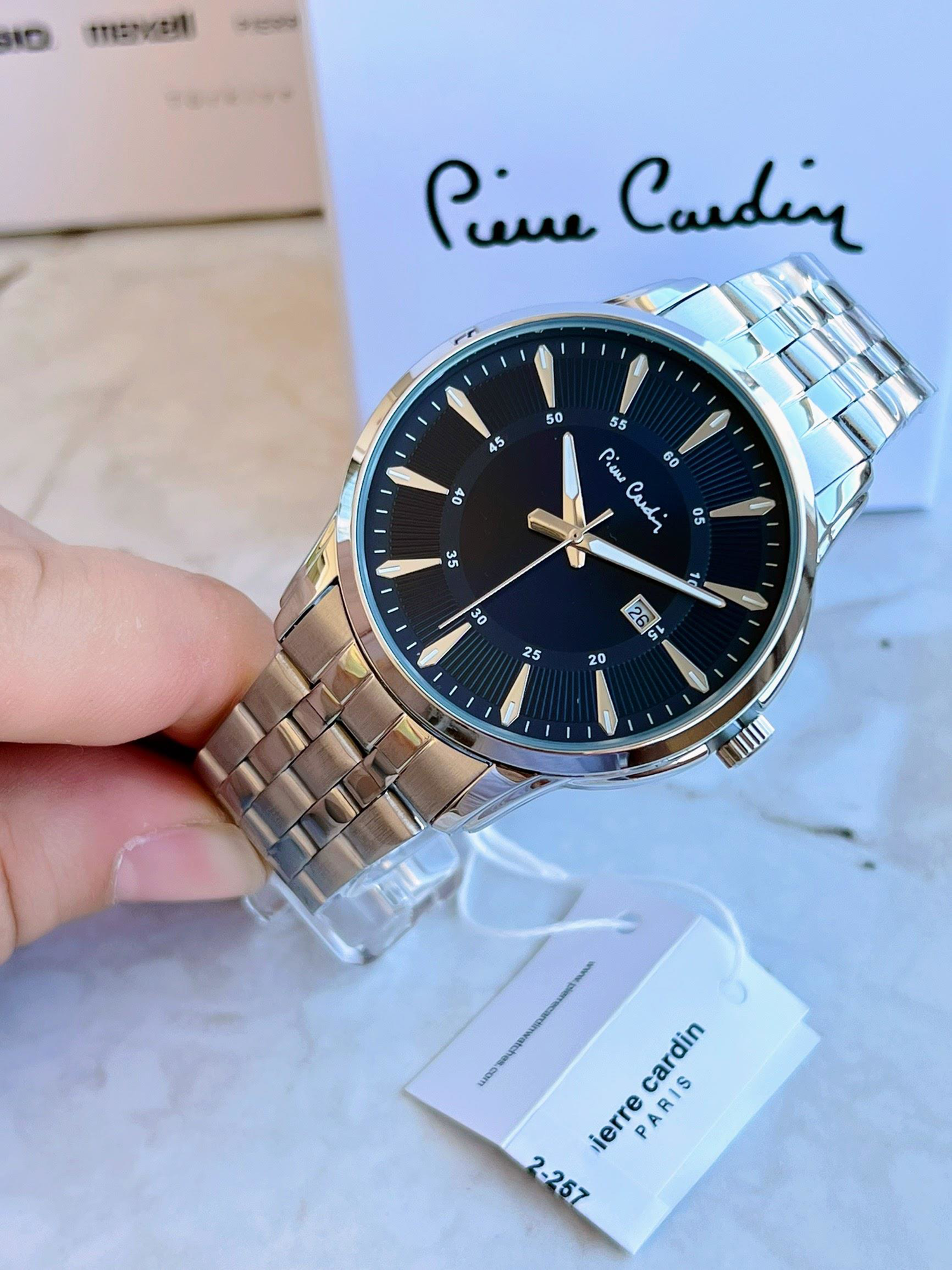 Pierre Cardin Çelik Kordon Erkek Kol Saati 30 Mt Su Gecirmez Pierre Cardin Çelik Kordon Erkek Kol Saati 30 Mt Su Gecirmez