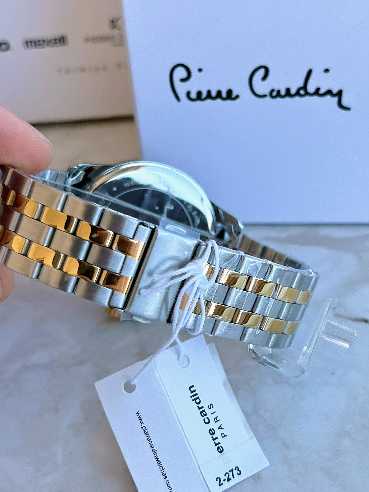 Pierre Cardin Çelik Kordon Erkek Kol Saati 30 Mt Su Gecirmez Pierre Cardin Çelik Kordon Erkek Kol Saati 30 Mt Su Gecirmez