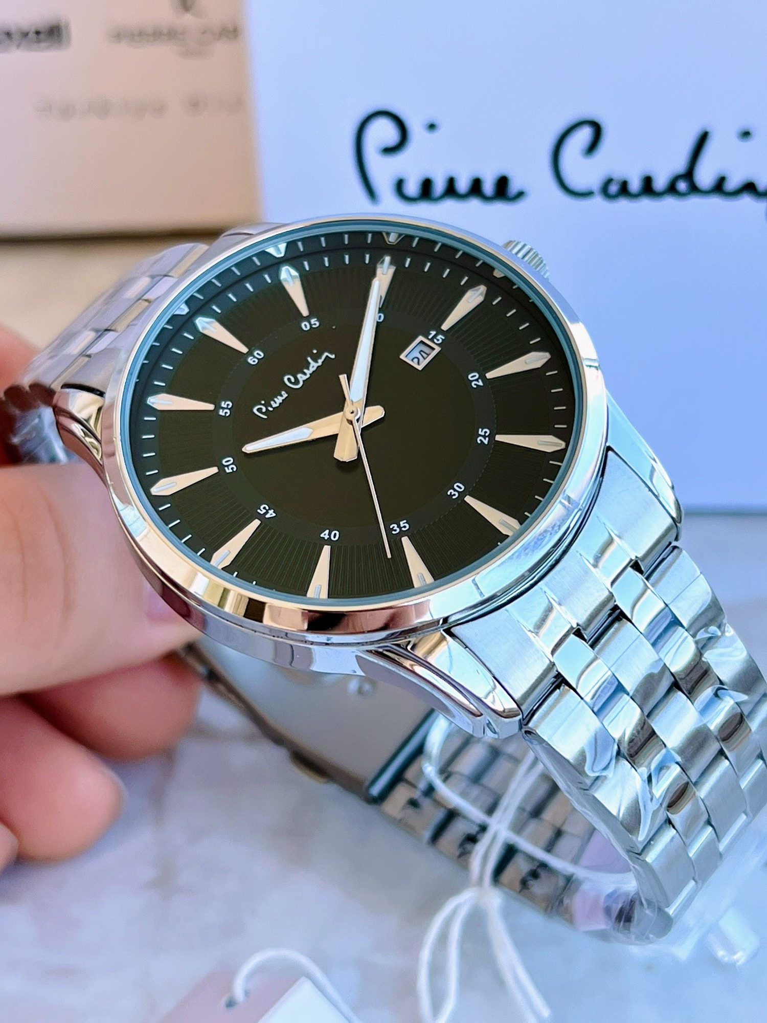 Pierre Cardin Çelik Kordon Erkek Kol Saati 30 Mt Su Gecirmez Pierre Cardin Çelik Kordon Erkek Kol Saati 30 Mt Su Gecirmez